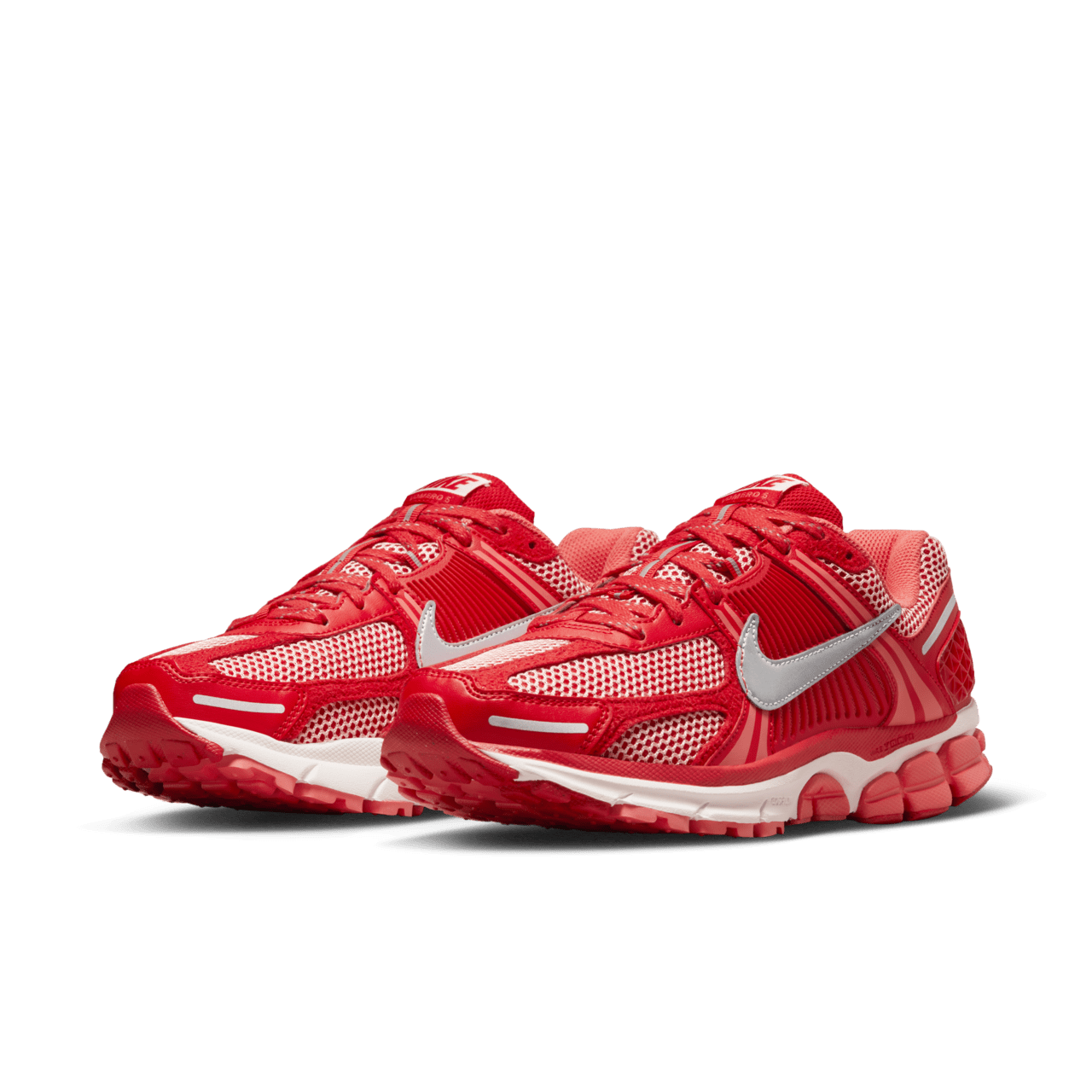 Zoom Vomero 5 'University Red' (FN6833-657) Release Date