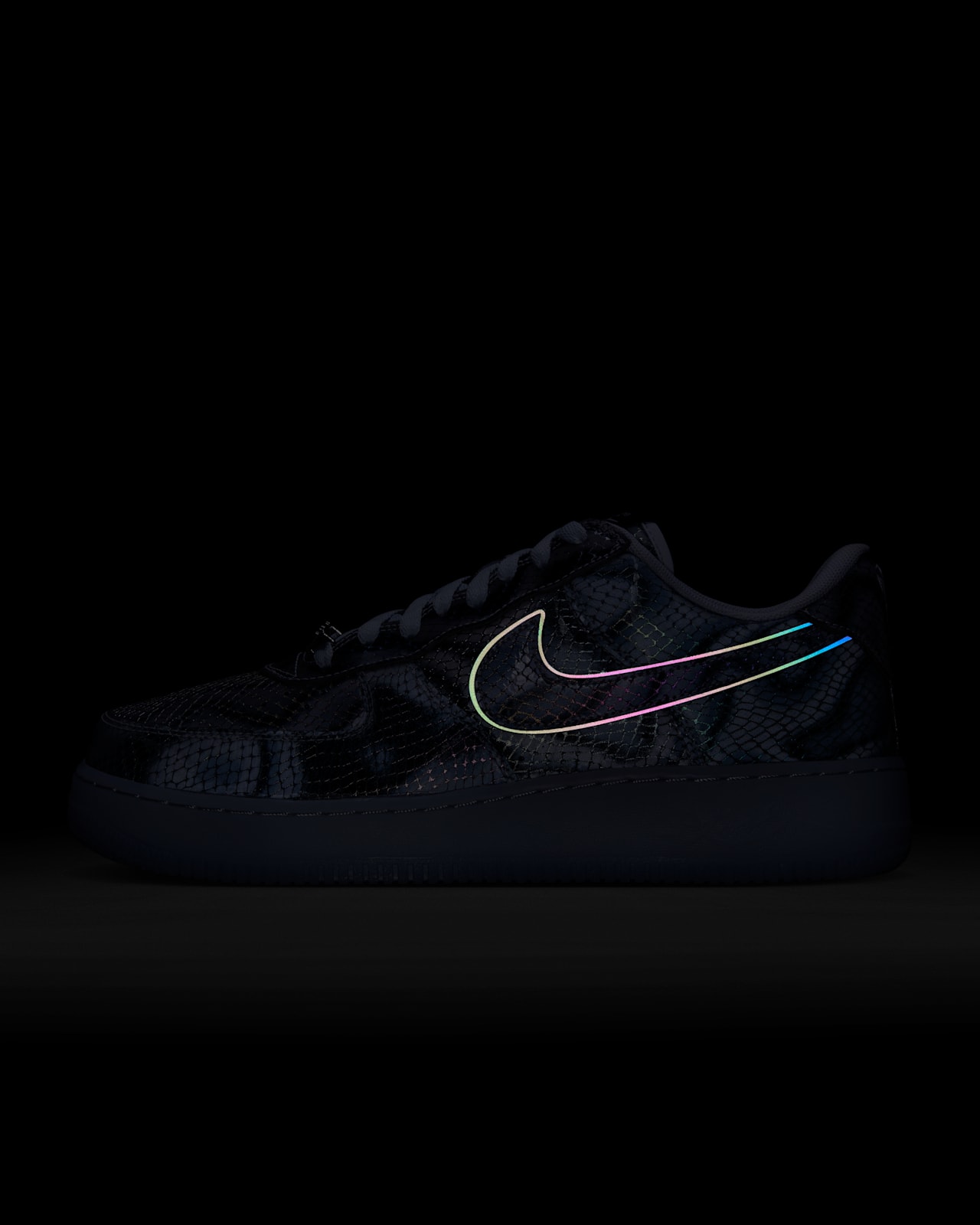 Date de sortie de la Air Force 1 Low Proto « Lenticular » (II3925-400)
