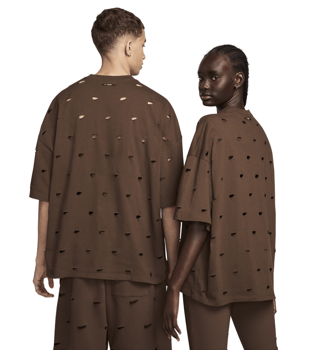วันเปิดตัว Nike x Jacquemus Tops Collection