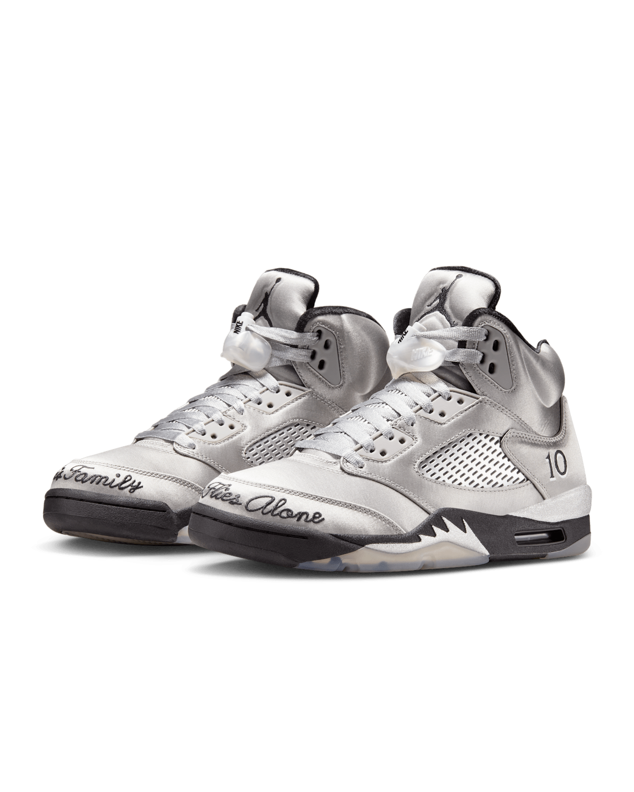 Women's Air Jordan 5 "Wings" 'Medium Grey and Metallic Silver' (IO2038-001) Release Date