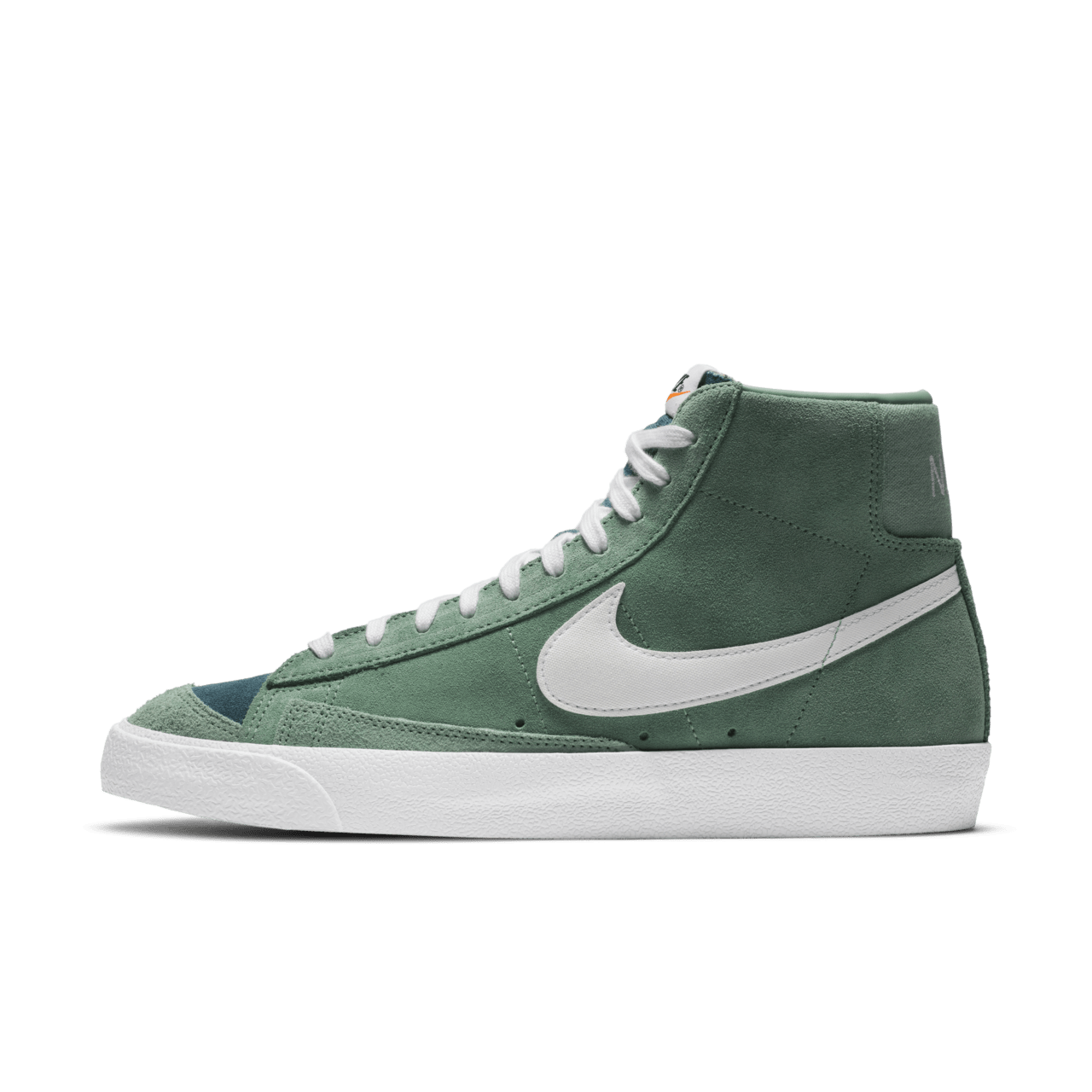 Blazer Mid 77 Vintage Jade Release Date. Nike SNKRS