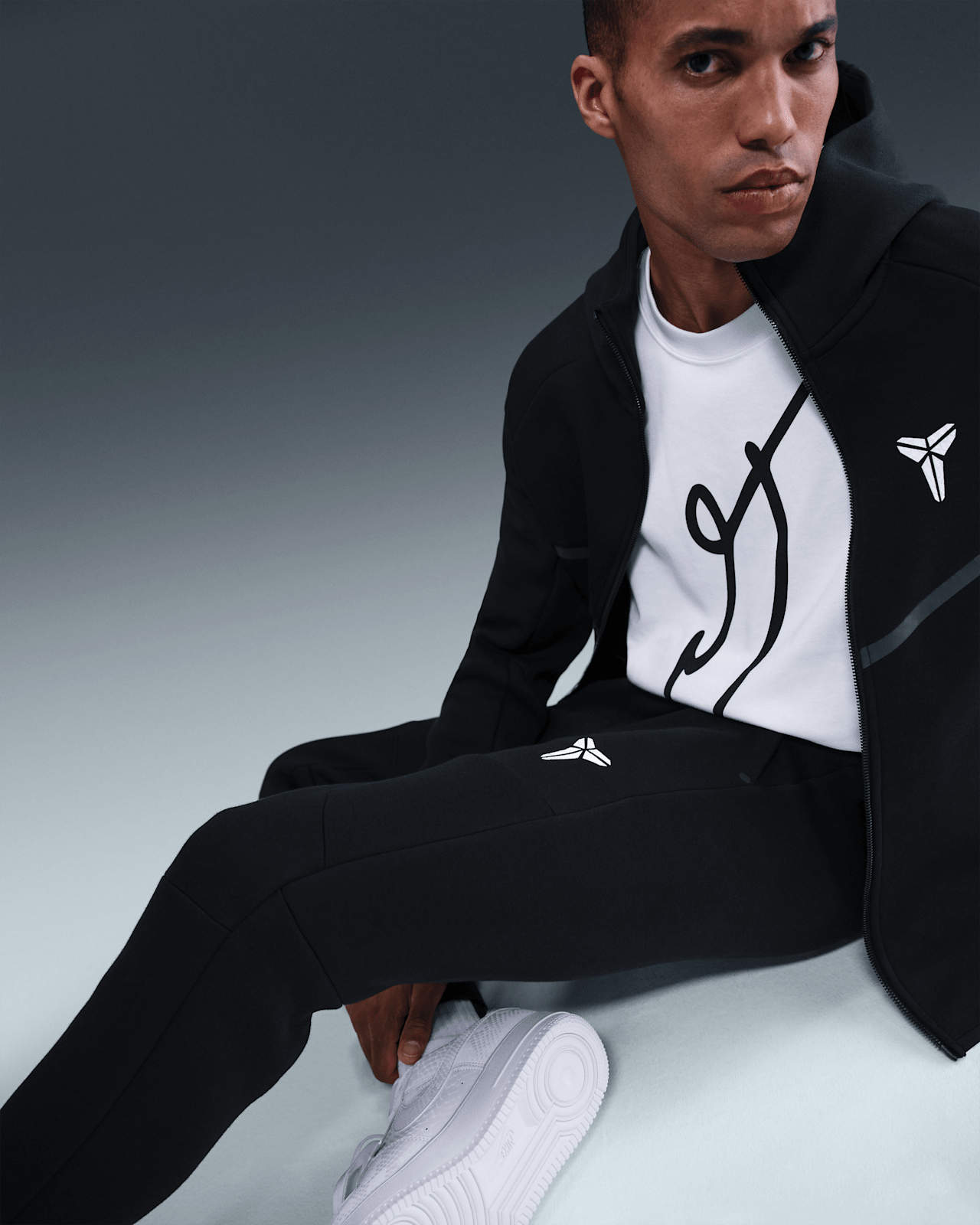 Fecha de lanzamiento KOBE FA25 Colección de Ropa