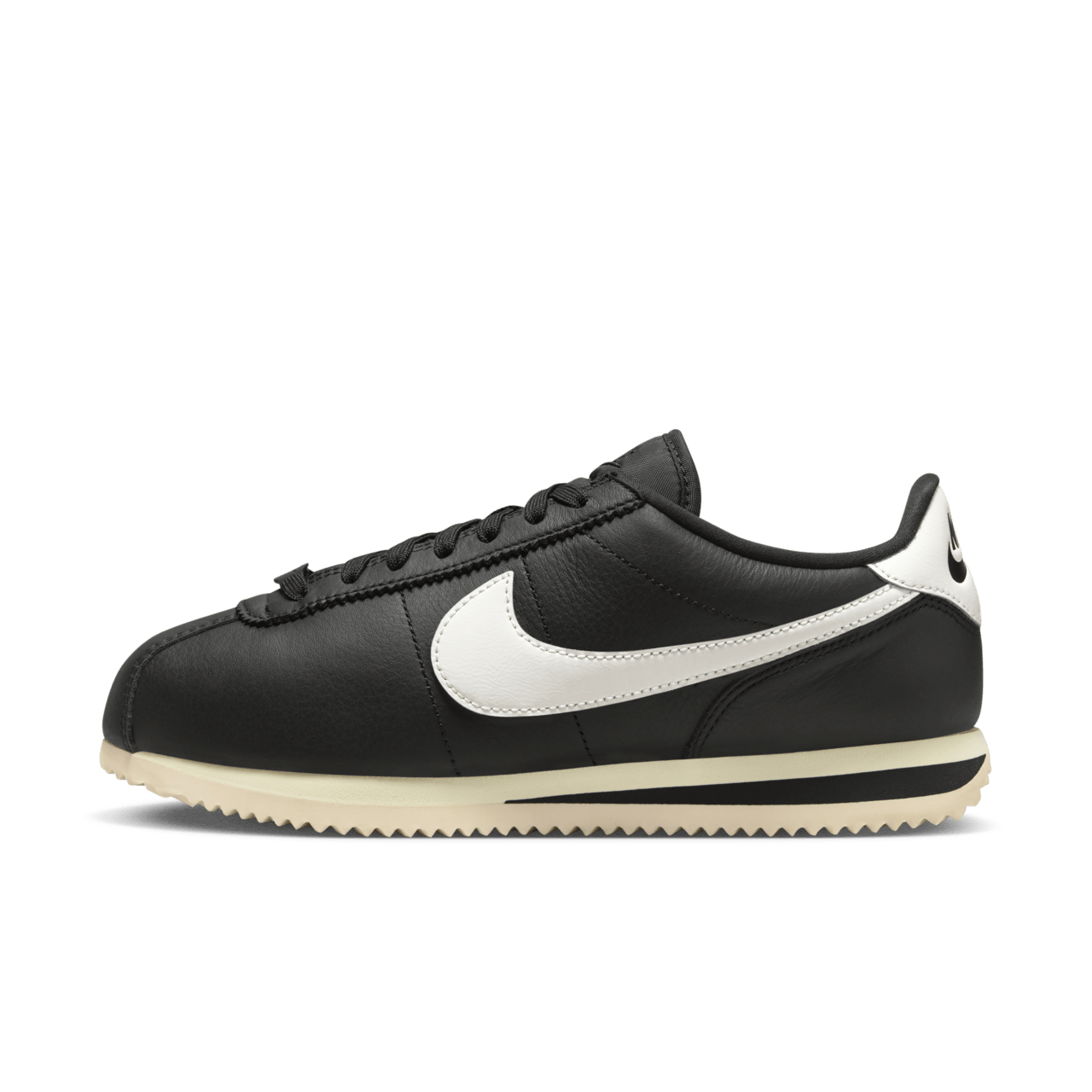 Fecha de lanzamiento del Nike Cortez para mujer "Black and Sail" (FB6877-001)