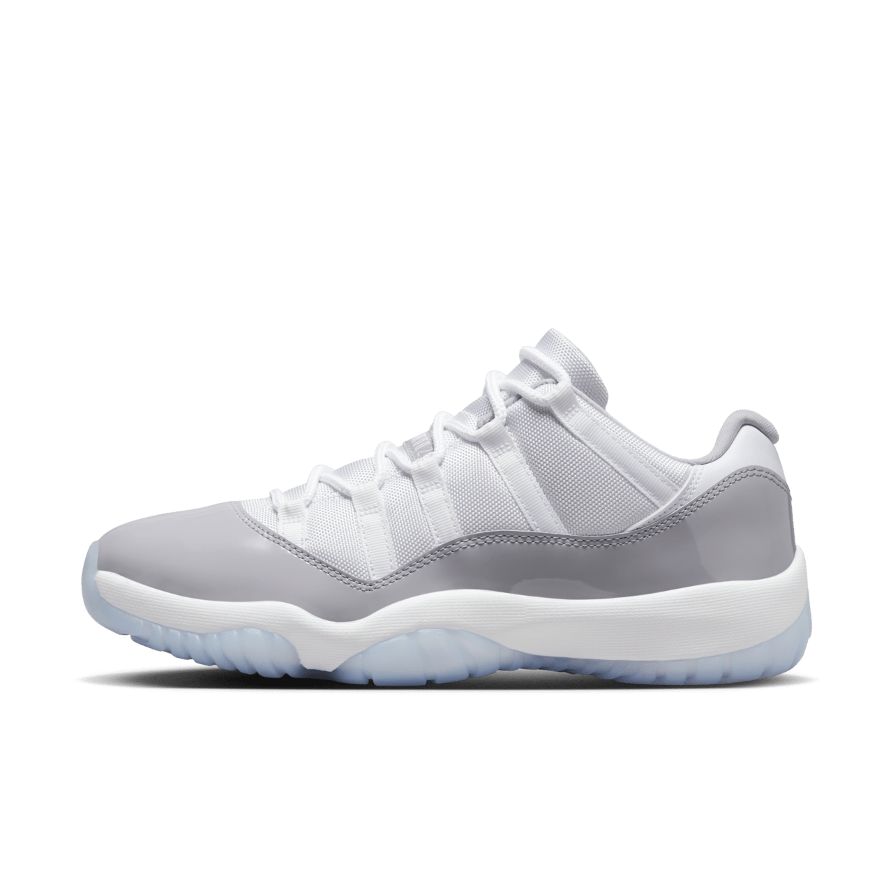 Nike Air Jordan 11 Low セメントグレー Air Jordan 11 Low 