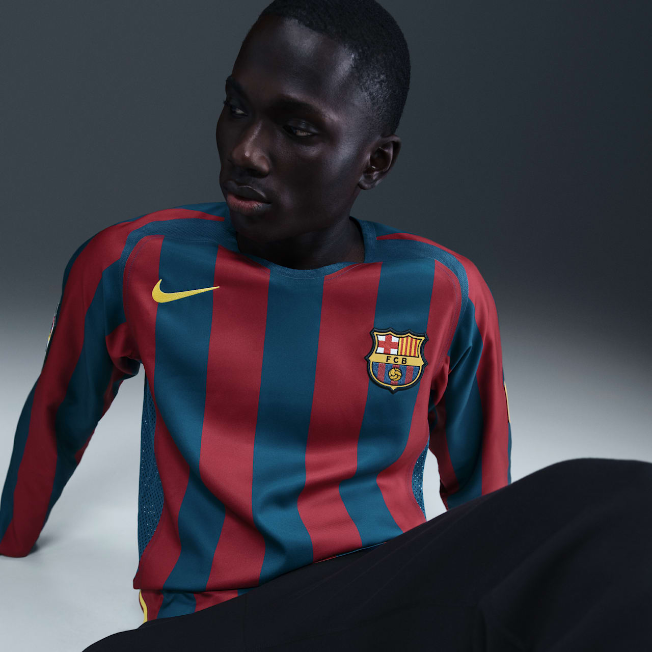 NIKE公式】FC Barcelona 2005/06 Reissueアパレルコレクション発売日