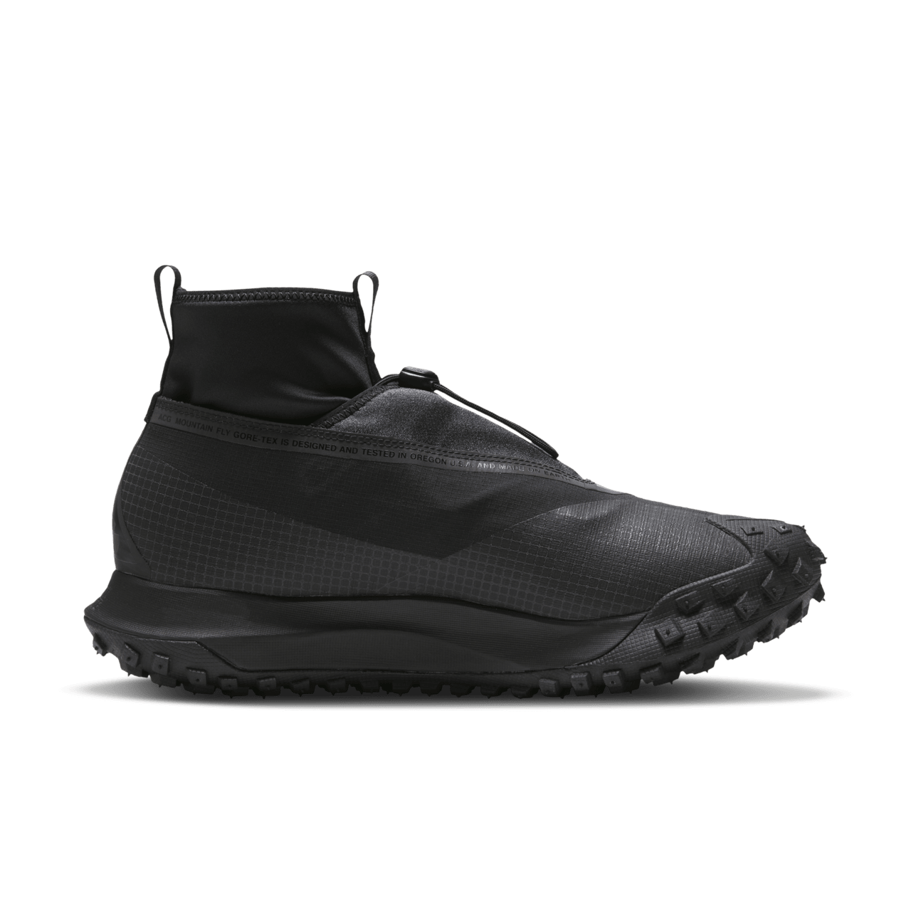 NIKE公式】ACG マウンテン フライ GORE-TEX 'Black and Dark Grey' (CT2904-002 / ACG MOUNTAIN  FLY GORE-TEX). Nike SNKRS