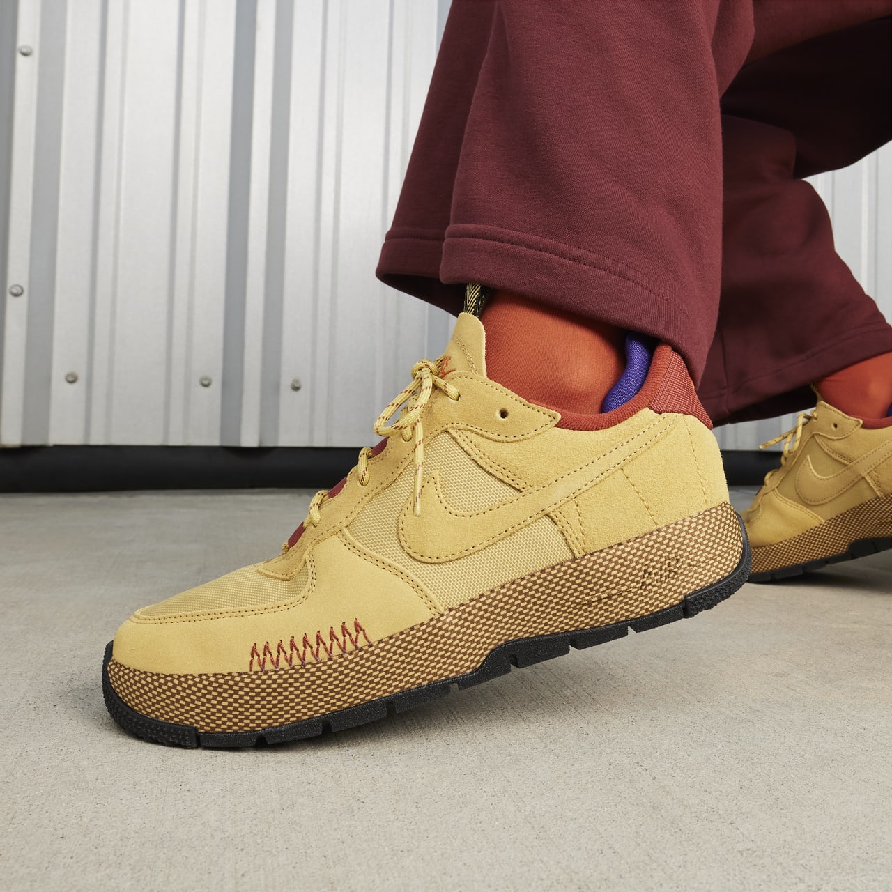 วันเปิดตัว Air Force 1 Wild "Wheat Gold" ผู้หญิง (FB2348-700)