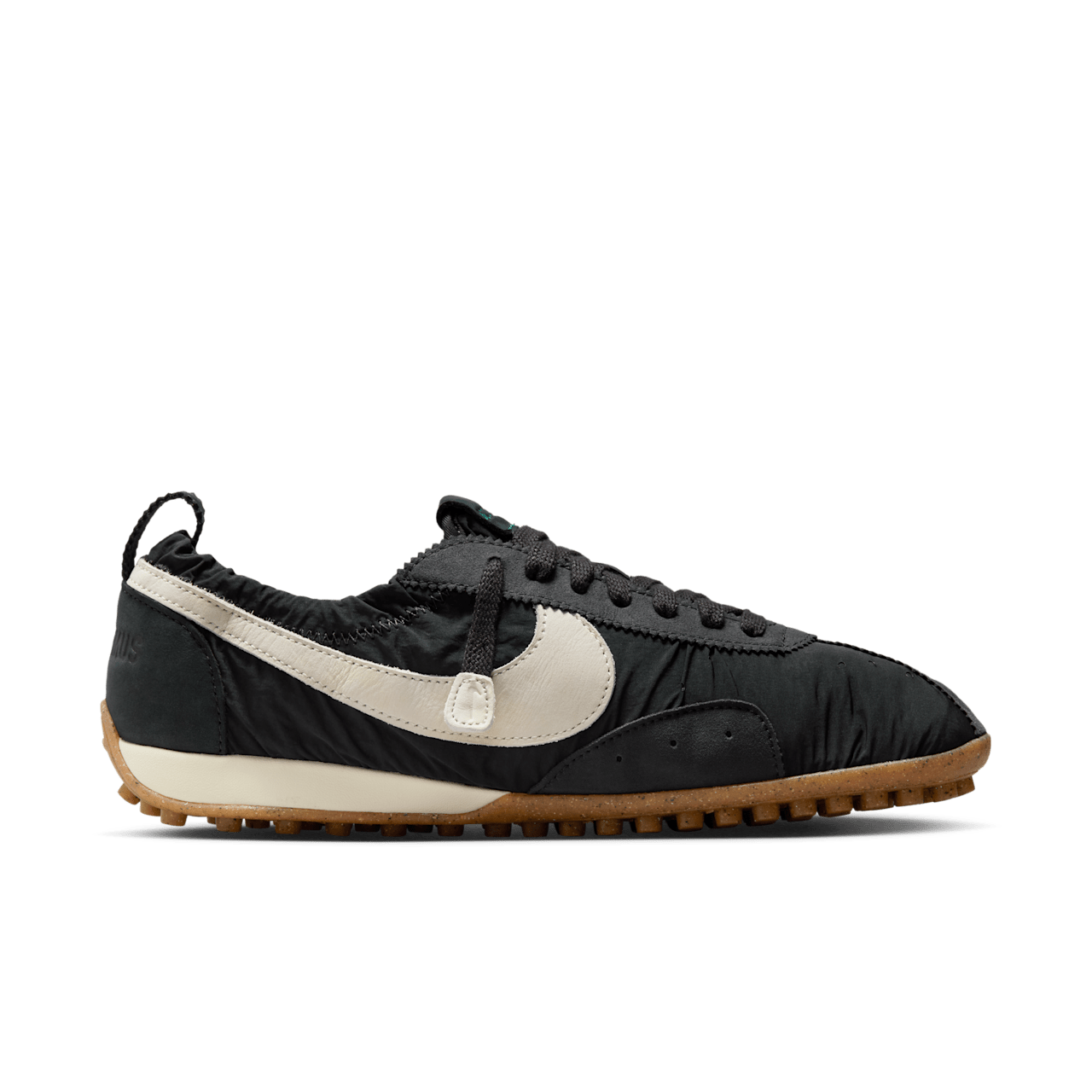 Releasedatum för Moon Shoe x Jacquemus "Off Noir and Gum Light Brown" (HV8547-001) 