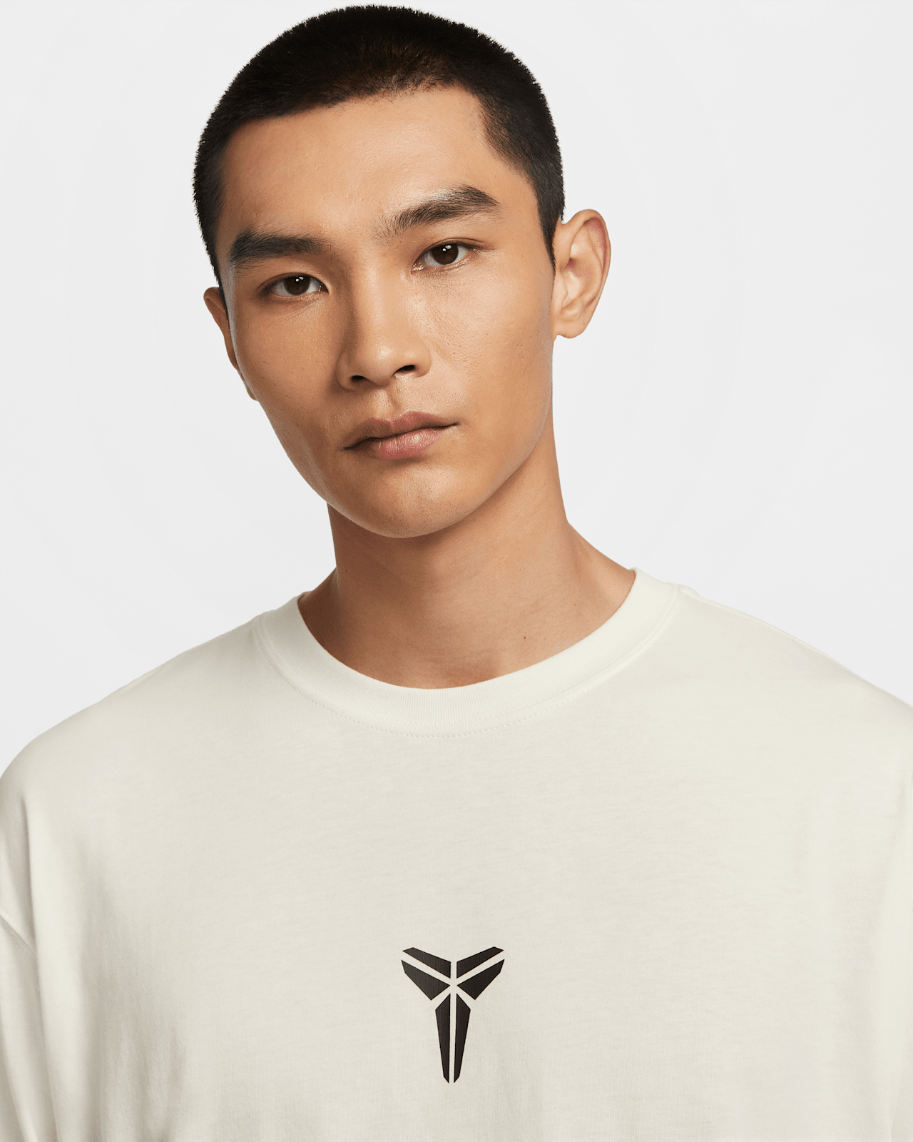 코비 "Year of Mamba" Apparel Collection 출시일