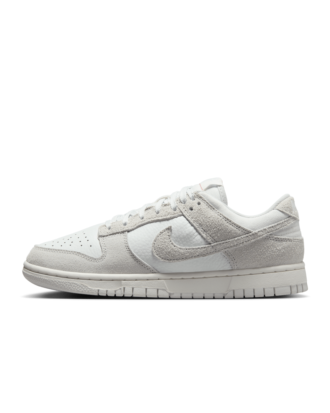 Fecha de lanzamiento de los Dunk Low "Summit White and Photon Dust" para mujer (HJ5777-100)