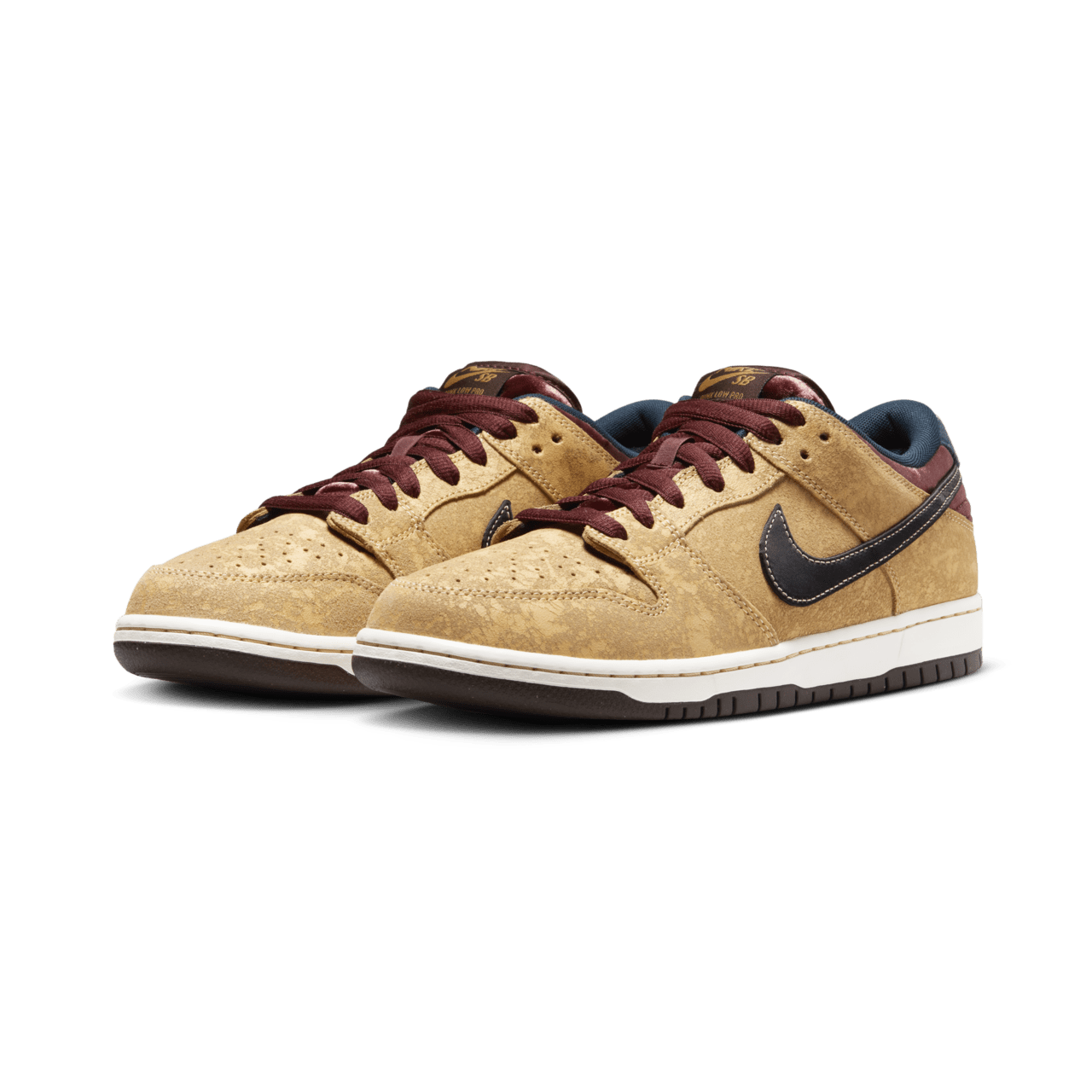 Date de sortie de la Nike SB Dunk Low Pro « Celestial Gold and Dark Team Red » (FZ1278-200)