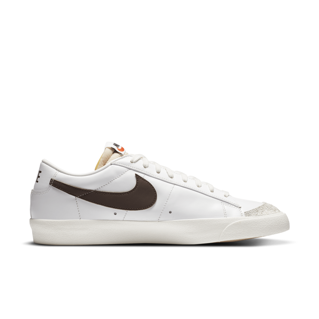 【NIKE公式】ブレーザー LOW ‘77 ビンテージ 'Chocolate' (BLAZER LOW '77 VNTG / DA6364-100)