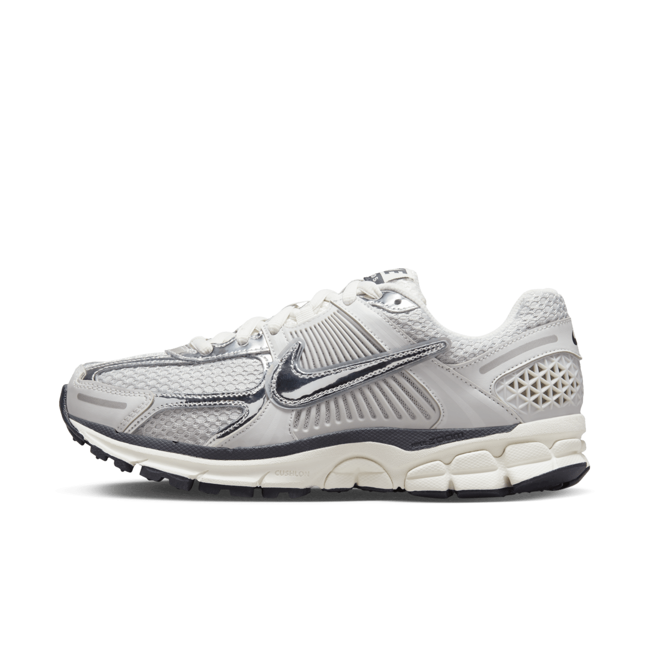 Women s Zoom Vomero 5 Photon Dust and Metallic Silver FD0884 025 Release Date. Nike SNKRS