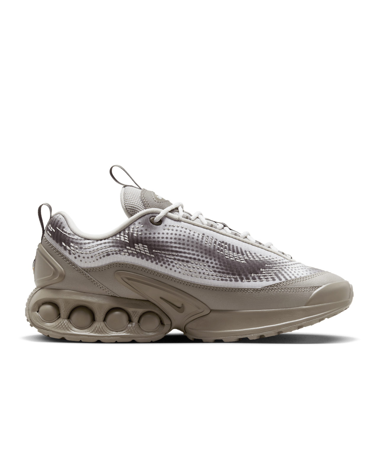 Air Max Dn „Light Bone and Light Taupe” (HQ0912-001) – megjelenési dátum