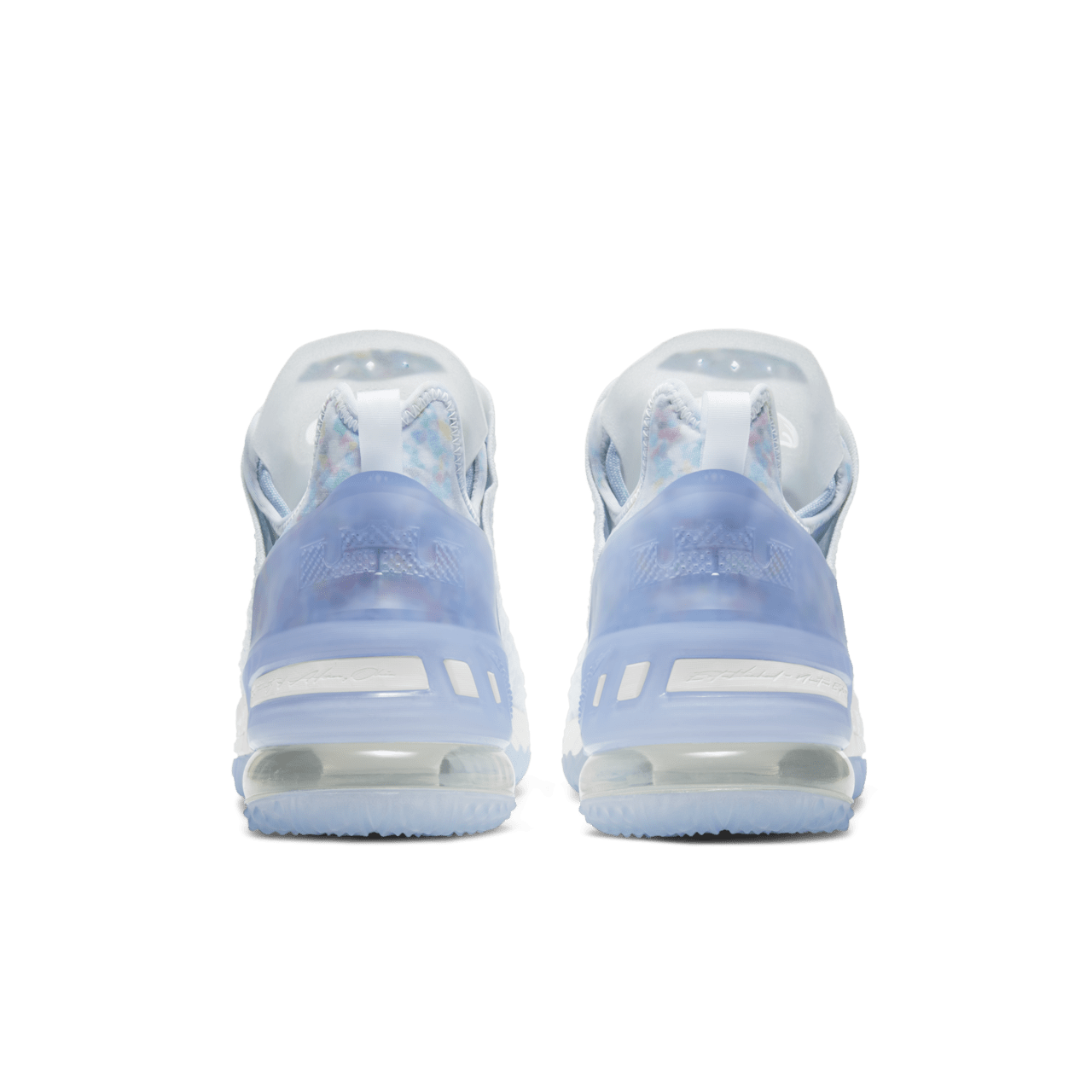 LeBron 18 'Play for the Future' 發售日期