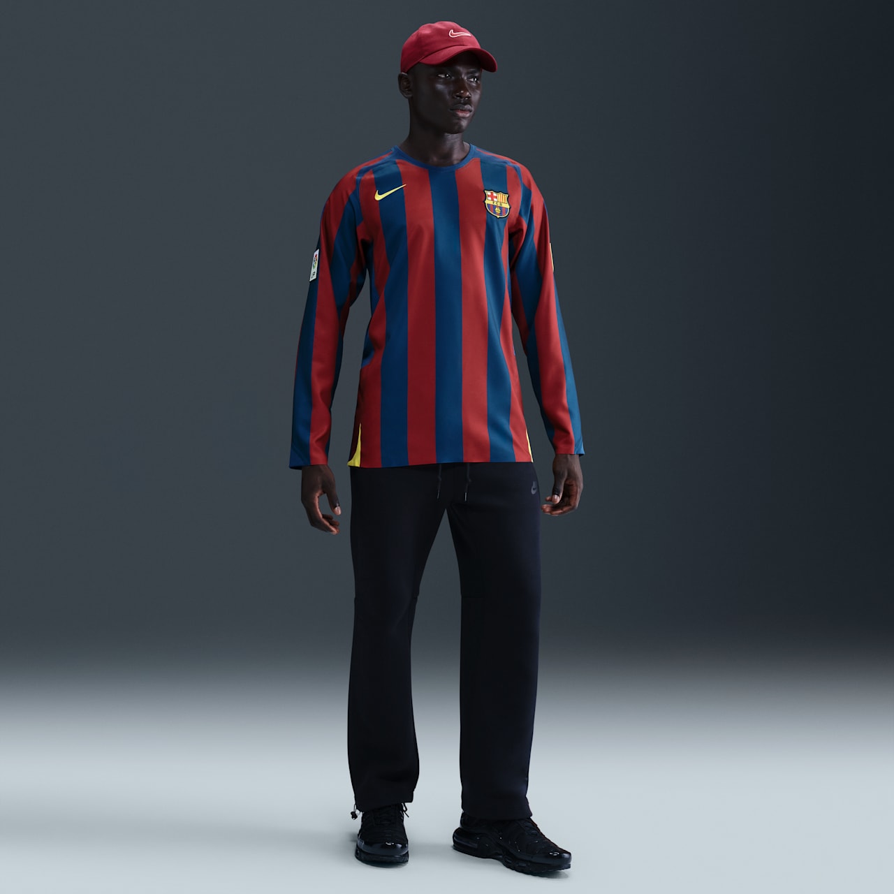 NIKE公式】FC Barcelona 2005/06 Reissueアパレルコレクション発売日