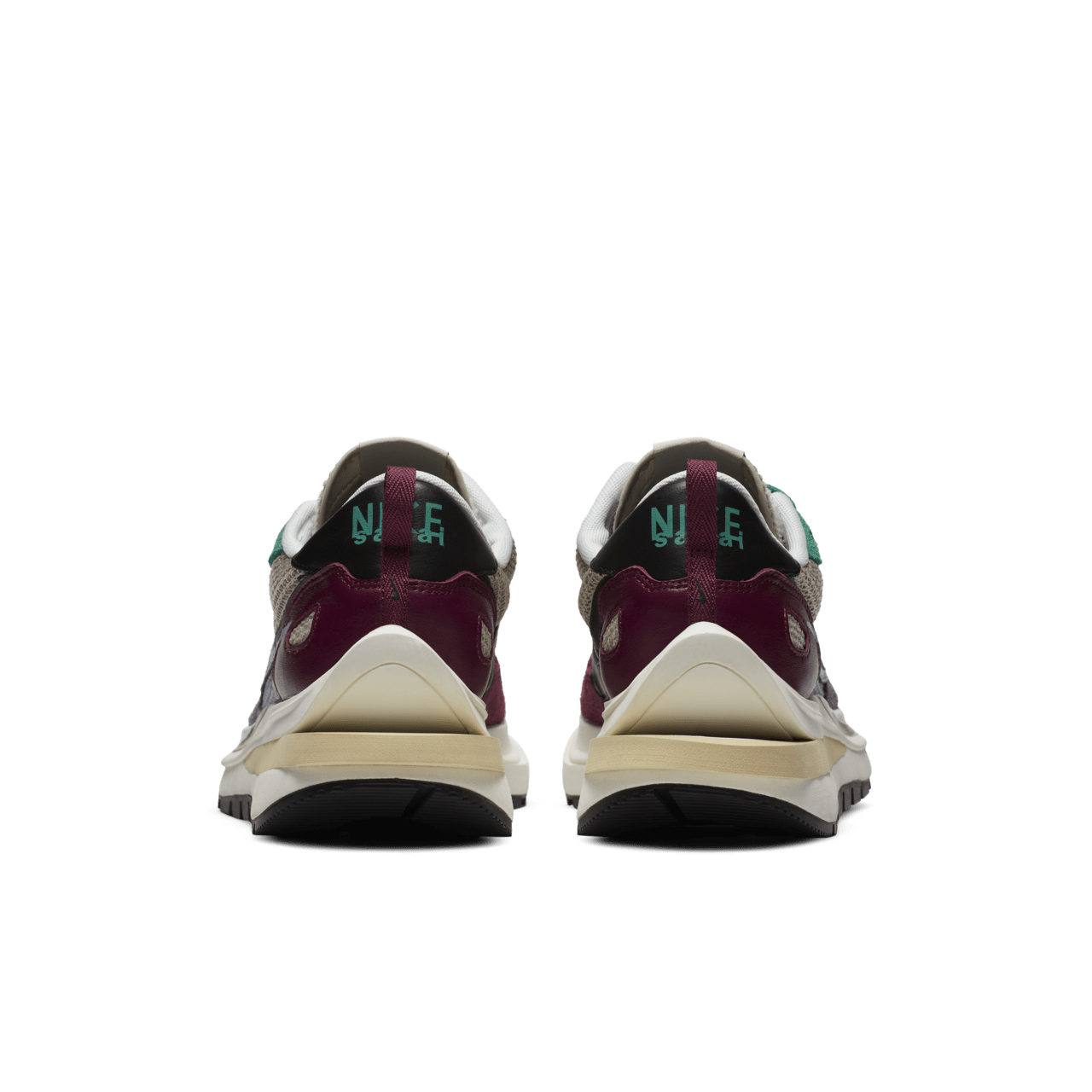 Fecha de lanzamiento del Nike x sacai VaporWaffle "String & Black-Villain Red"