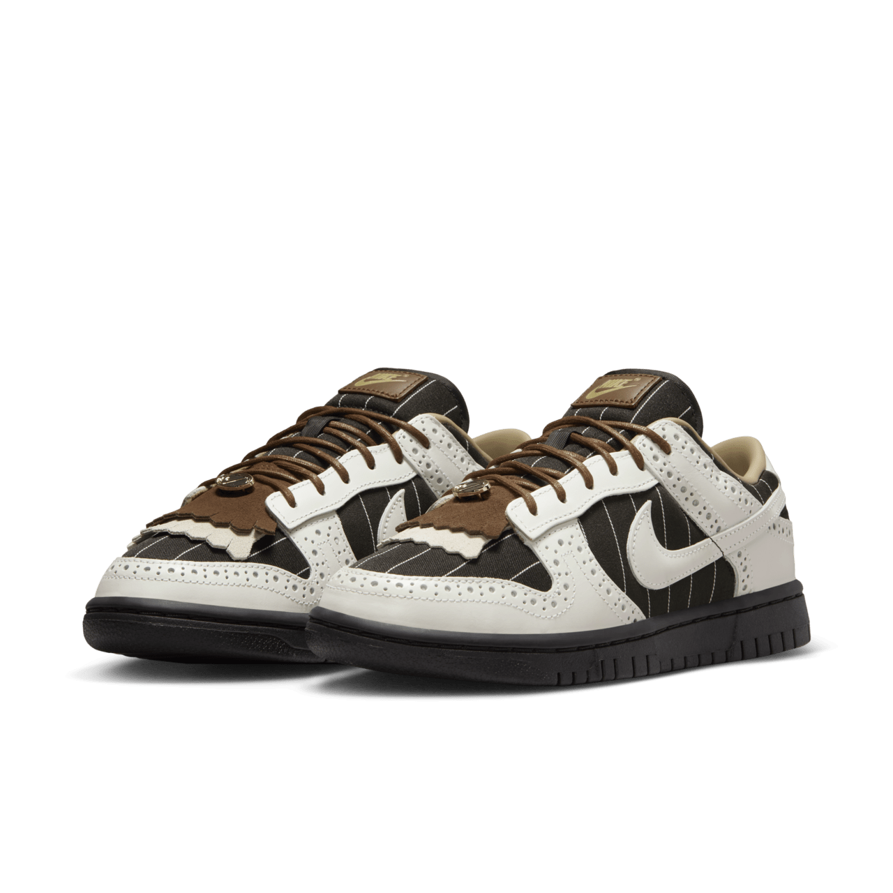 Fecha de lanzamiento del Dunk Low "Summit White and Cacao Wow" para mujer (FV3642-010)