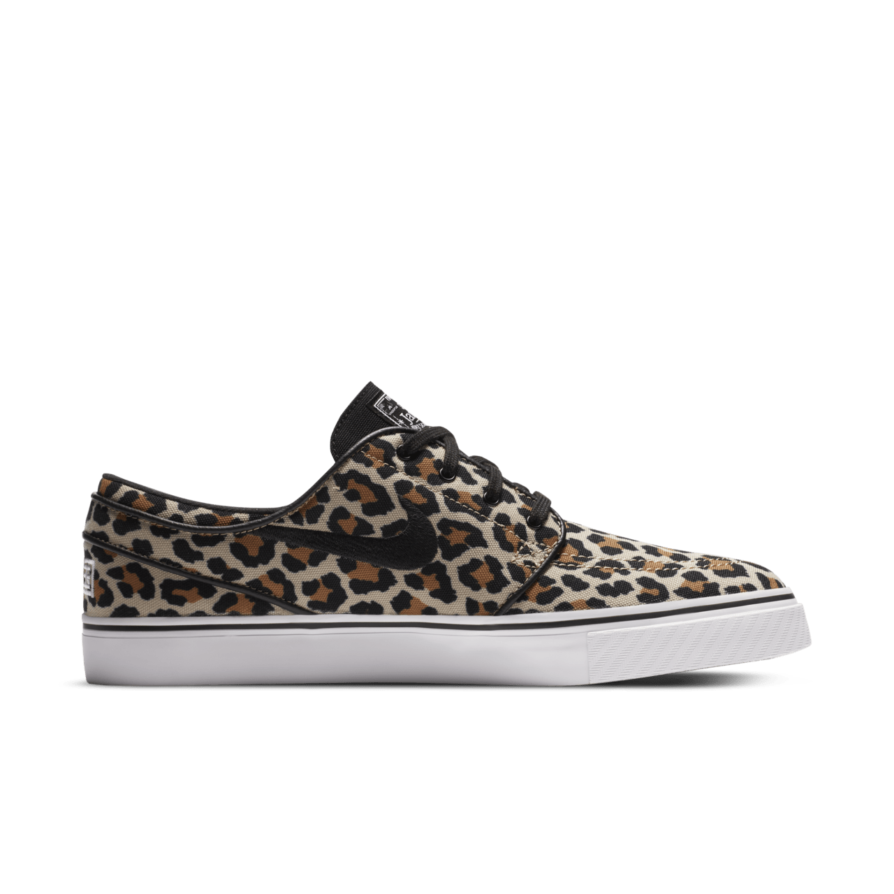 Fecha de lanzamiento de las SB Janoski Canvas OG x WACKO MARIA Leopard Nike SNKRS