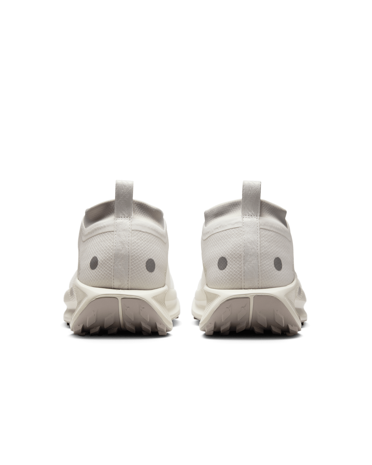 Fecha de lanzamiento de los ReactX Pegasus Trail 5 GORE-TEX "Summit White and College Grey" (HQ7494-100)
