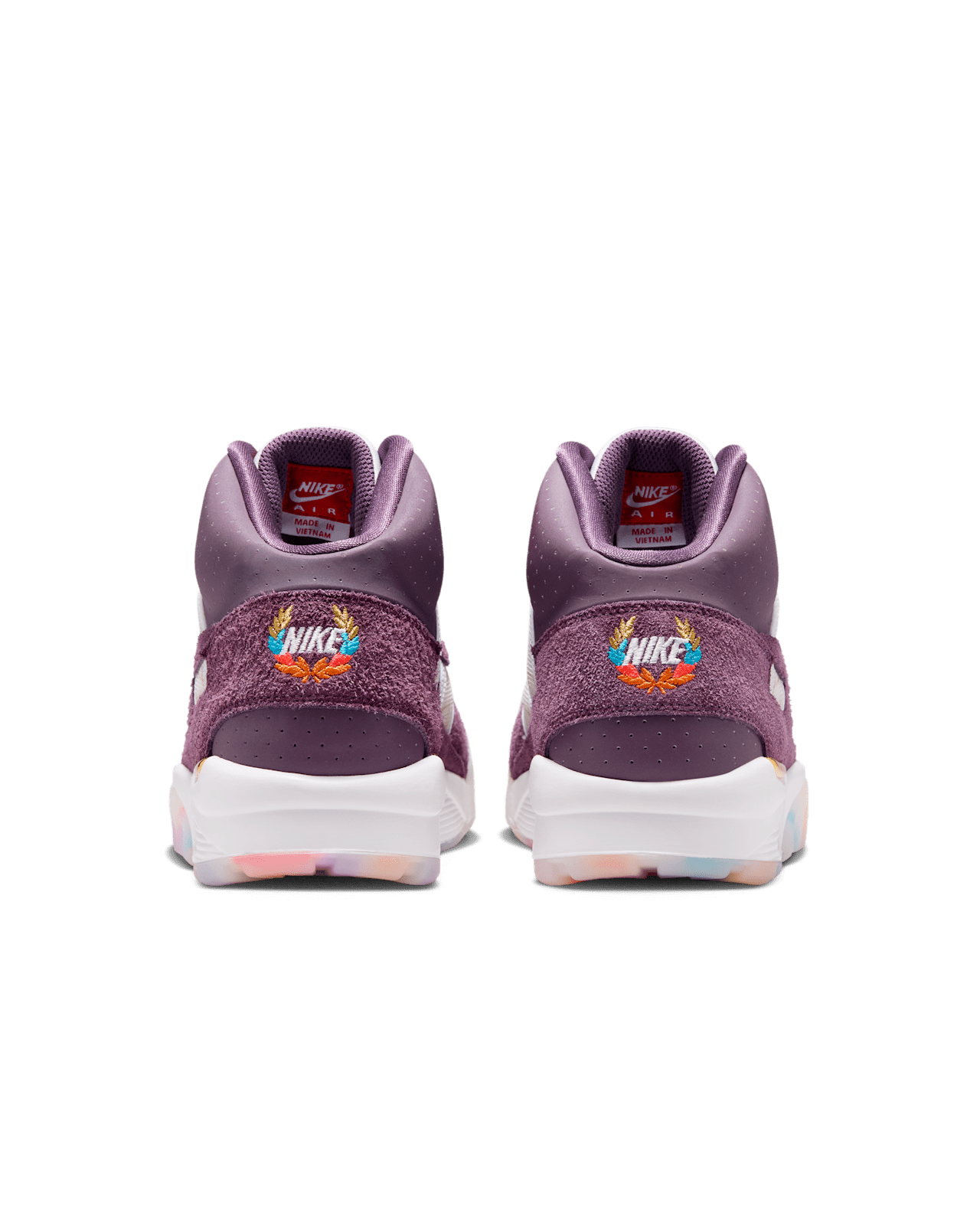Date de sortie de la Air Trainer SC "Pro Purple" (IQ5796-500)