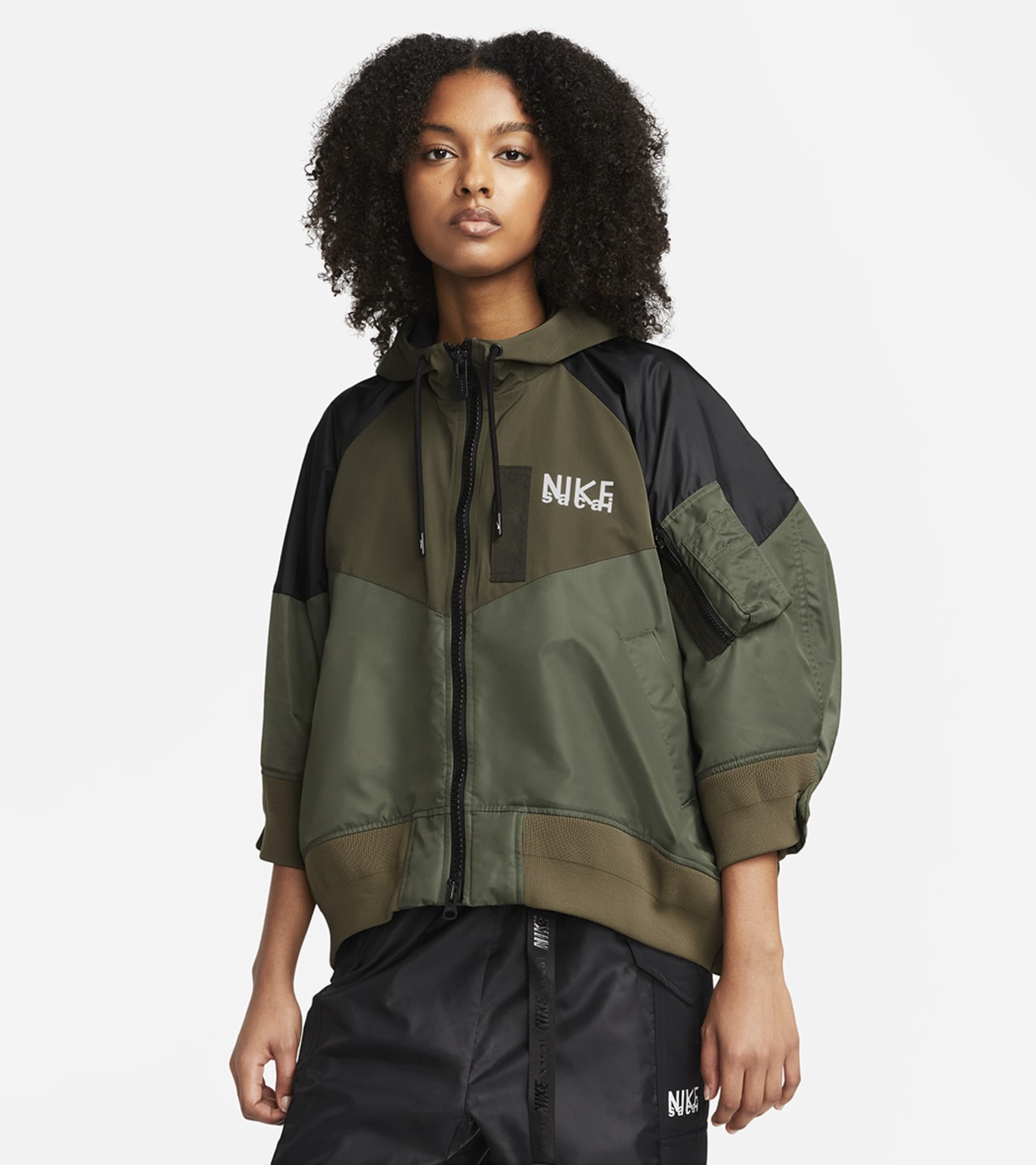 วันเปิดตัว Nike x sacai Apparel Collection
