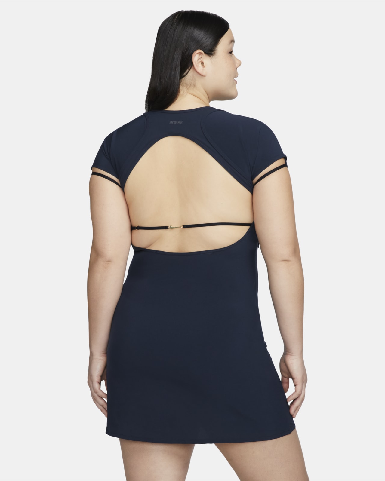 Fecha de lanzamiento de los vestidos y faldas Nike x Jacquemus