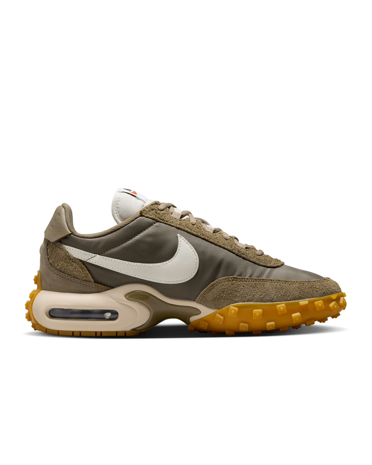 Fecha de lanzamiento de los Air Max Waffle "Matte Olive and Sail" (FV6946-302)