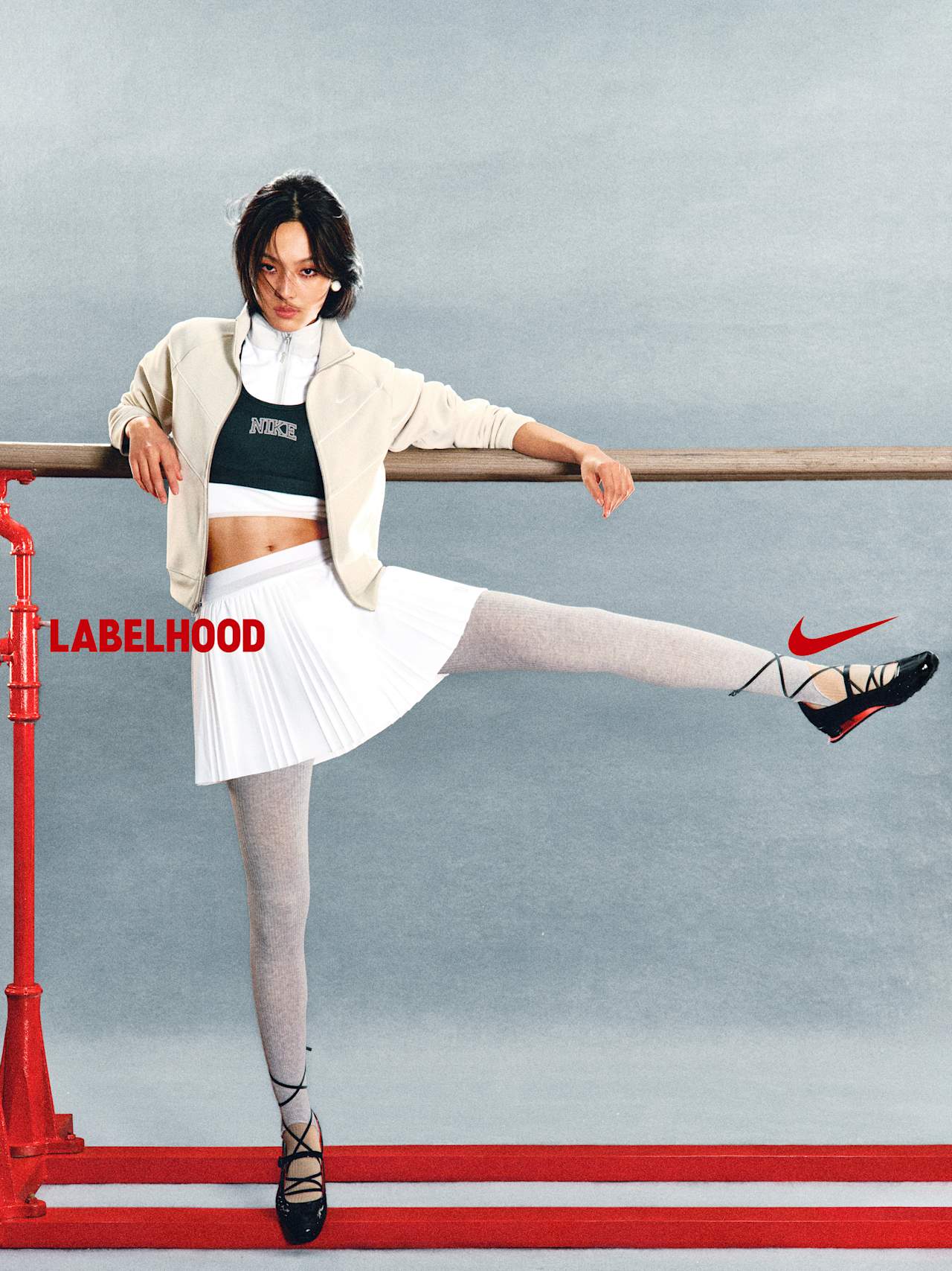 【NIKE公式】レディース ショックス Z カリストラ x レーベルフッド 'Black and University Red' (IW7881-001) 発売日