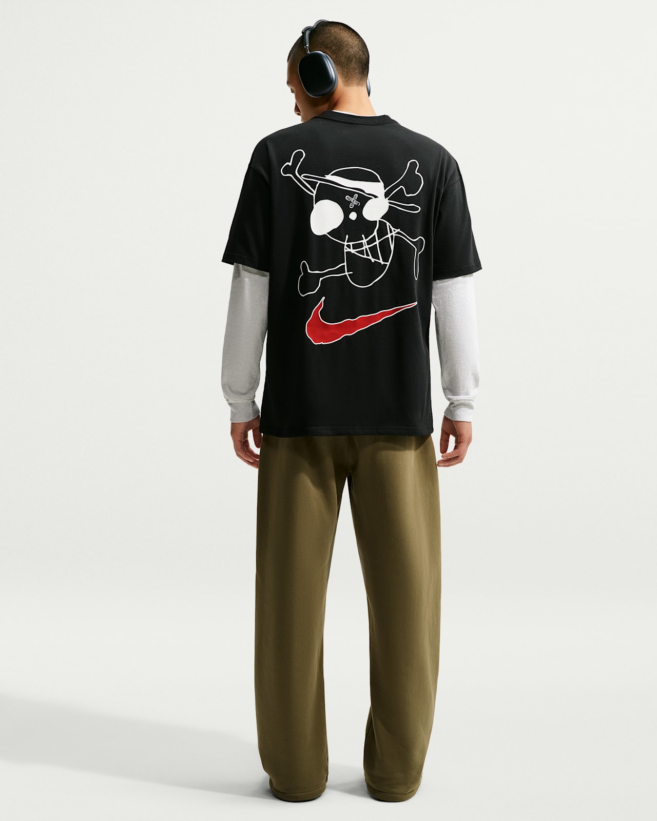 メンズ Tシャツ. Nike SNKRS