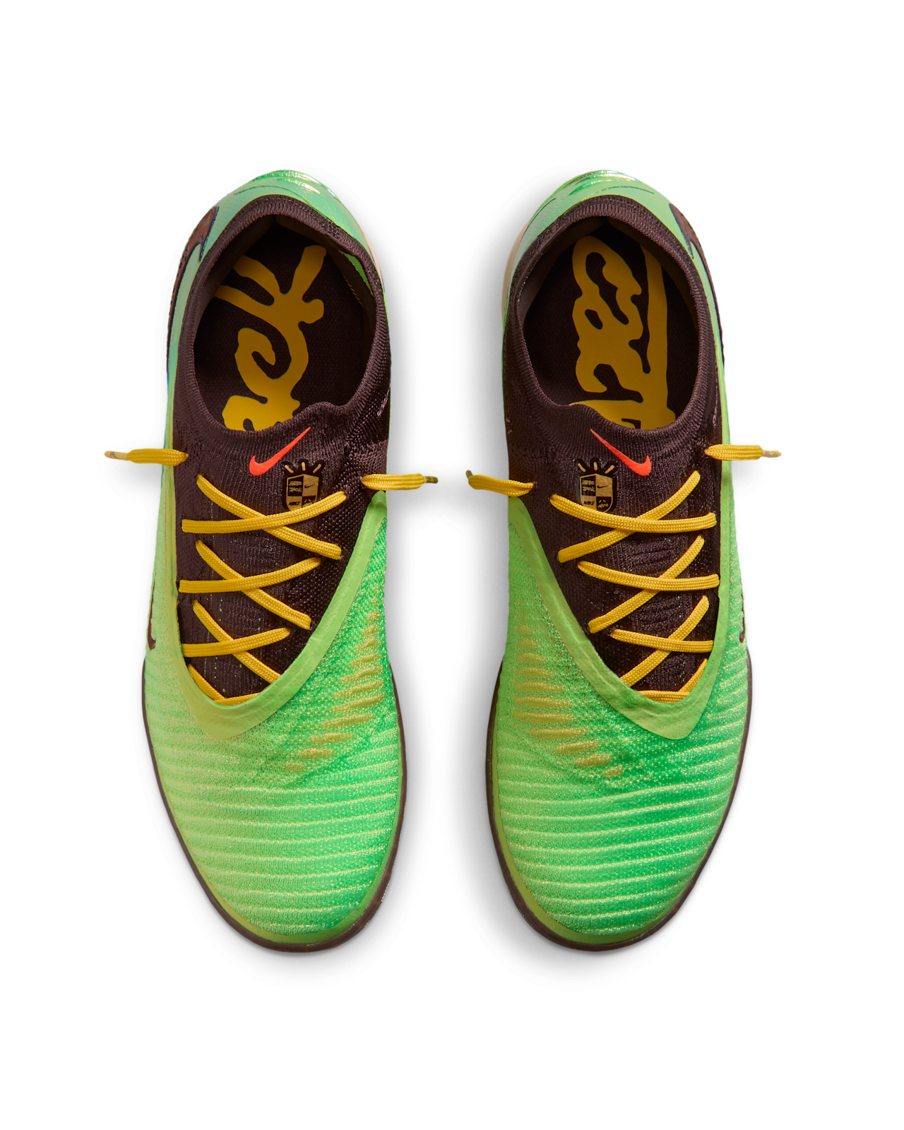 Phantom 6 Low Indoor x Cactus Jack 'Earth and Metallic Gold' (IV2037-900) Release Date
