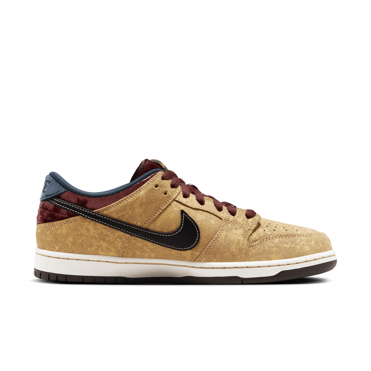 Date de sortie de la Nike SB Dunk Low Pro « Celestial Gold and Dark Team Red » (FZ1278-200)