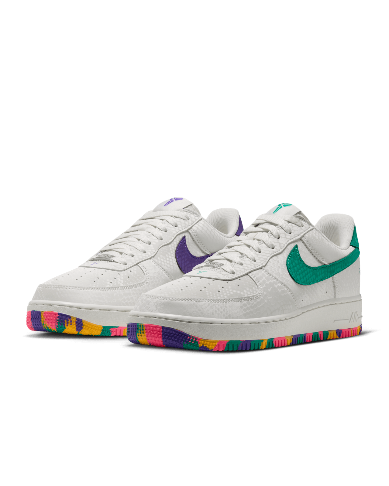Fecha de lanzamiento de los Kobe Air Force 1 Low "Sail and Multi-Color" (IB0018-104)