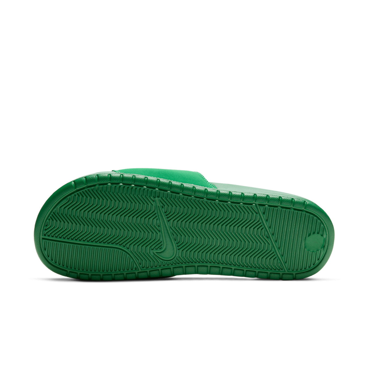 Releasedatum för Benassi x Stüssy "Pine Green"