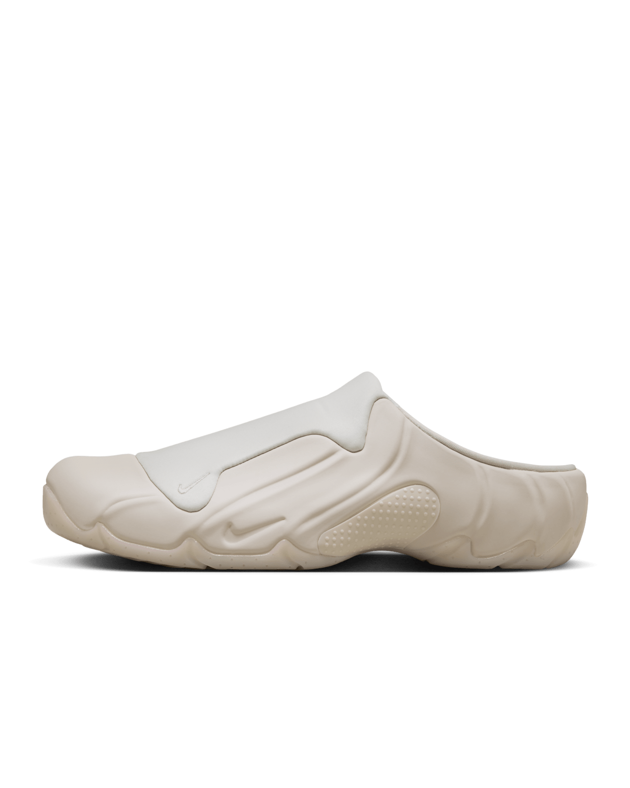 【NIKE公式】クロッグポジット 'Light Orewood Brown and White' (FQ8257-100 / NIKE CLOGPOSITE)