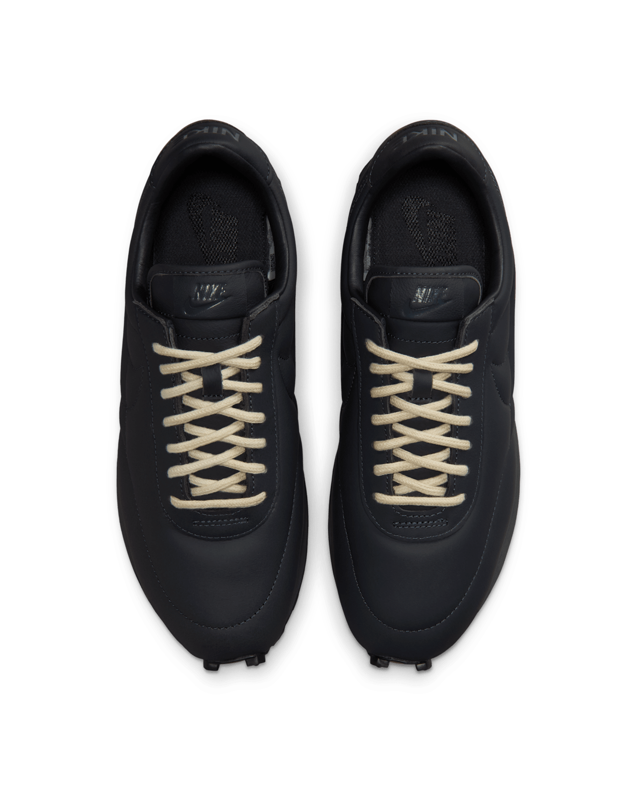 Daybreak "Anthracite and Light Bone" (IO4865-200) – Data del lancio