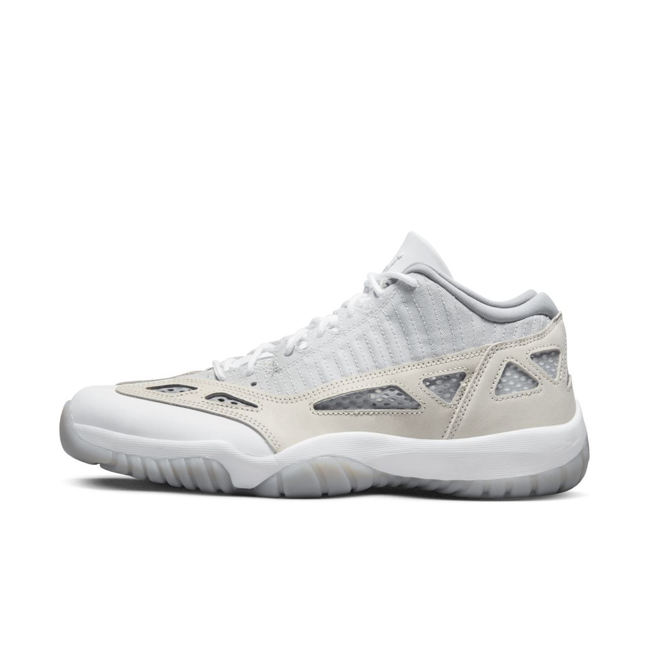 วันเปิดตัว Air Jordan 11 Low IE "Light Orewood Brown" (919712-102)