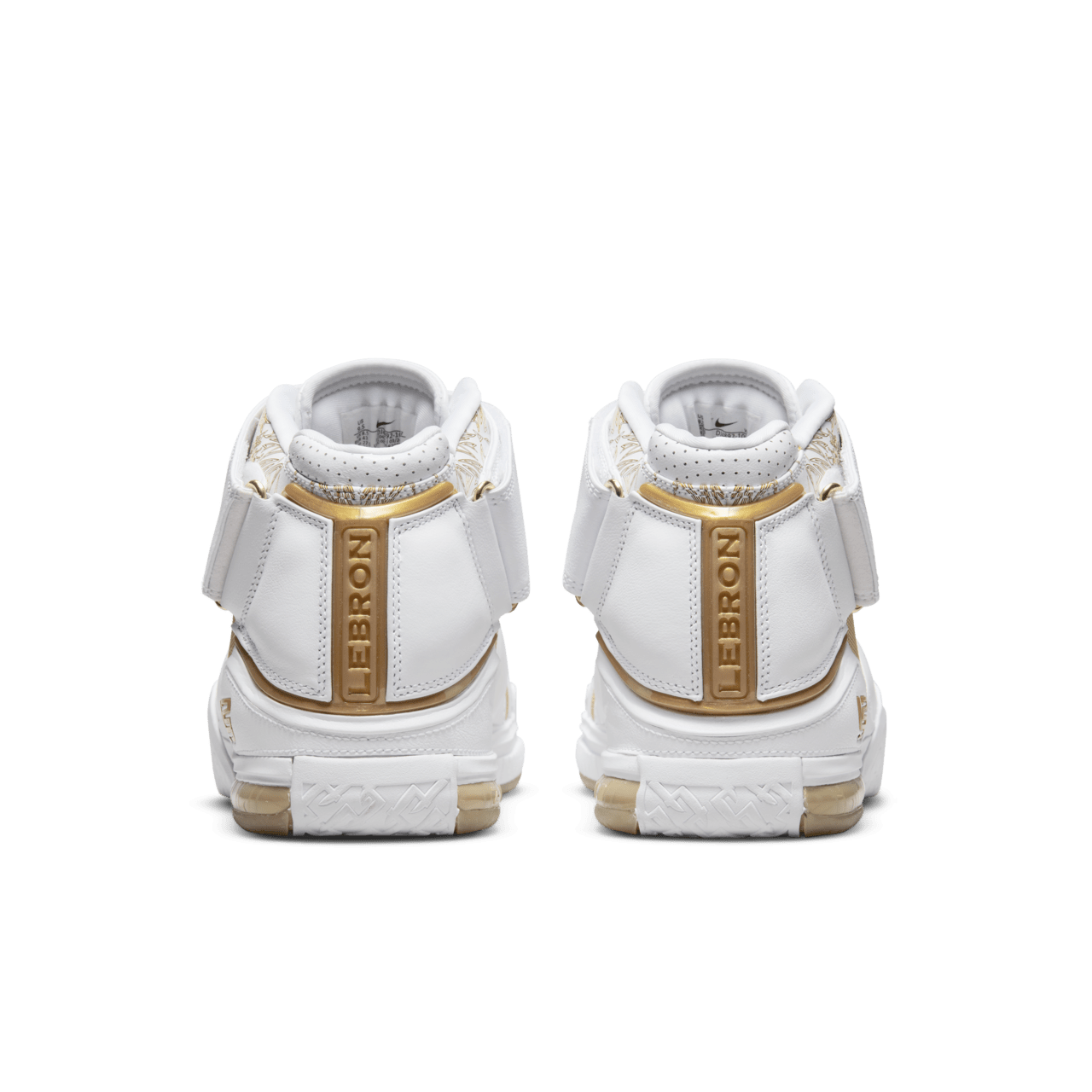 Fecha de lanzamiento del LeBron 2 Metallic Gold and White DJ4892 100 Nike SNKRS