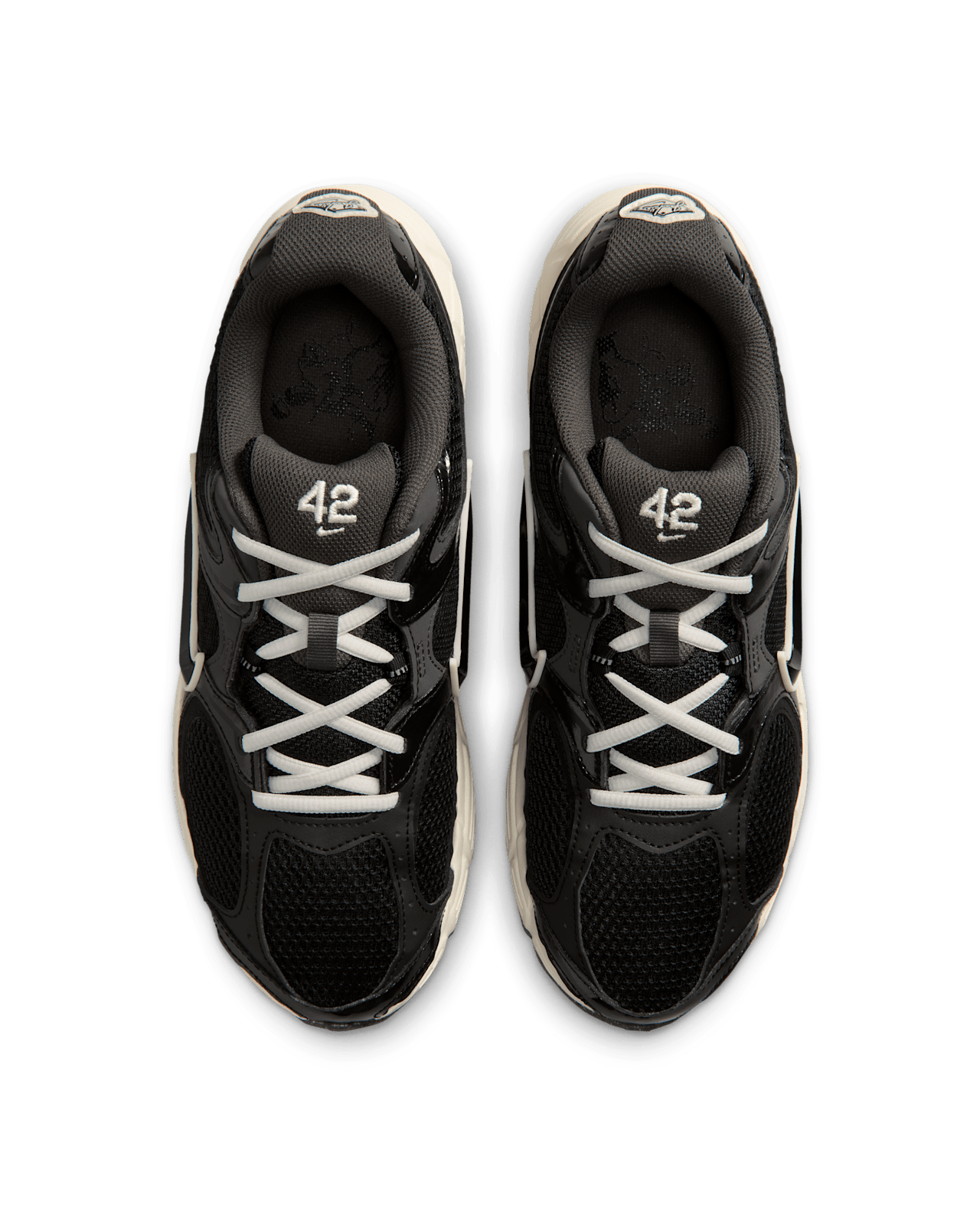 Nike V5 RNR "Jackie Robinson Day" 'Black and Medium Ash' (IQ3723-001) Release Date