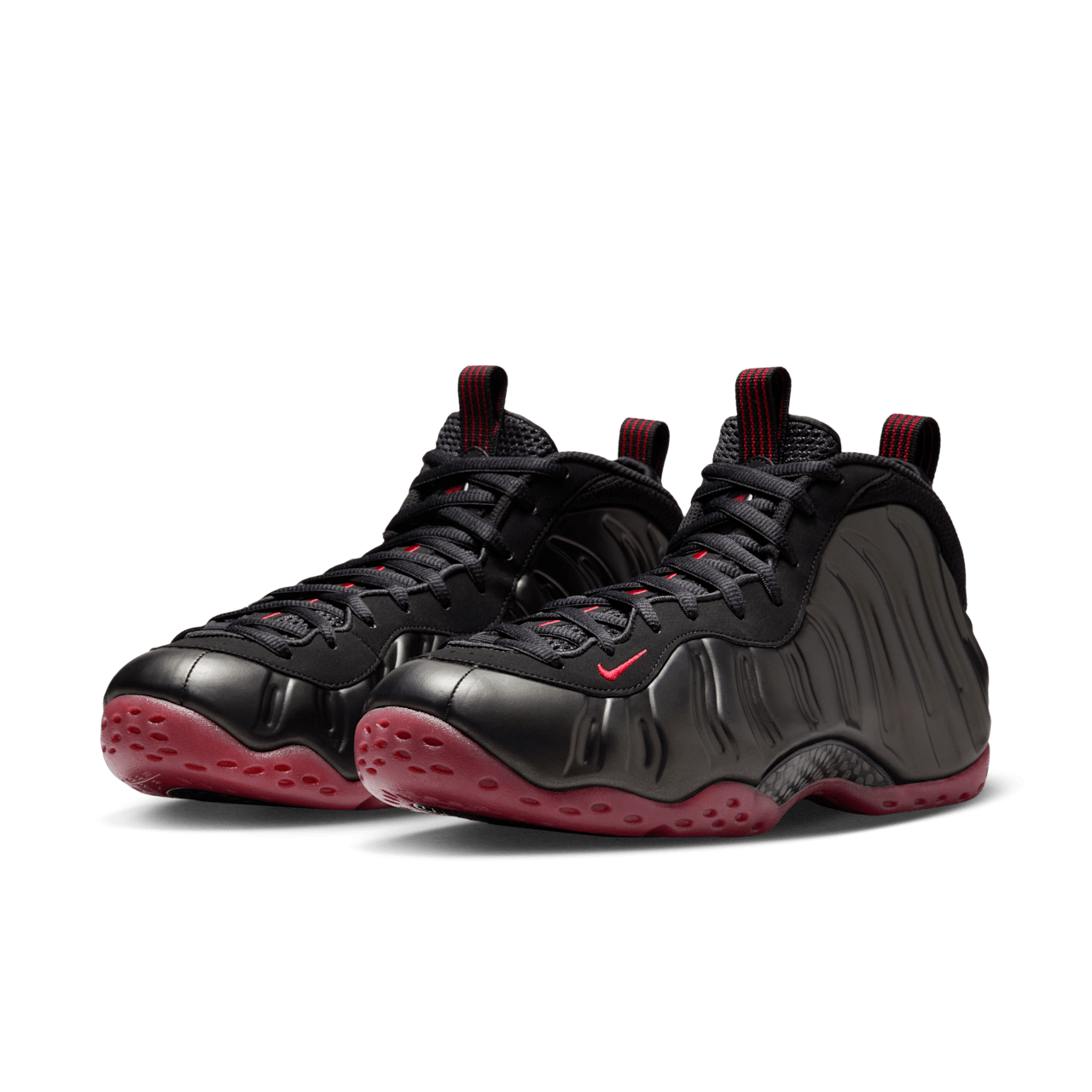 에어 폼포짓 원 'Black and Varsity Red'(IB2219-001) 출시일