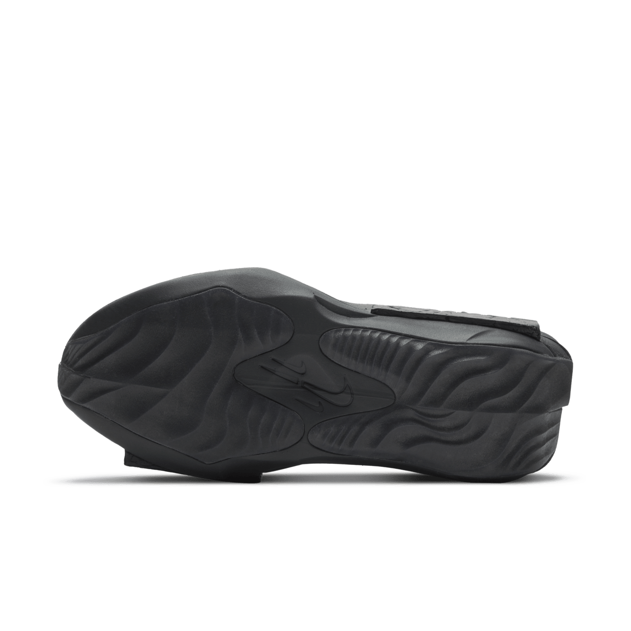 Fontanka Edge "Triple Black" - Data del lancio