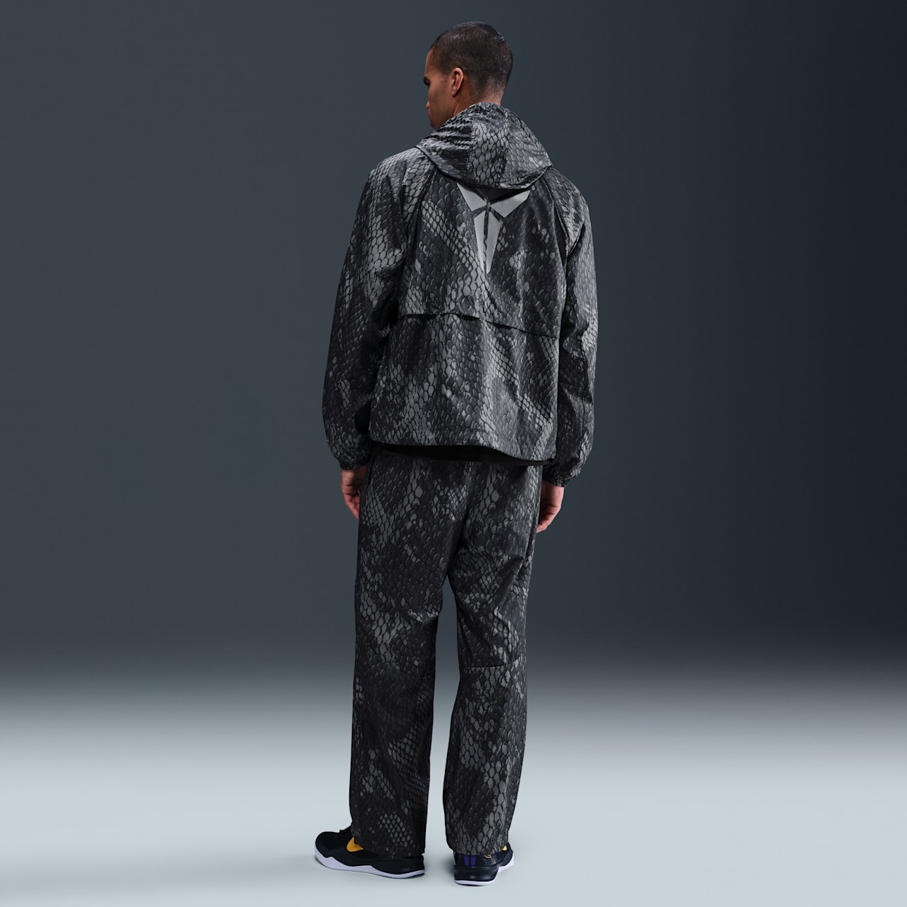 Men's Lightweight Woven Trousers Release Date