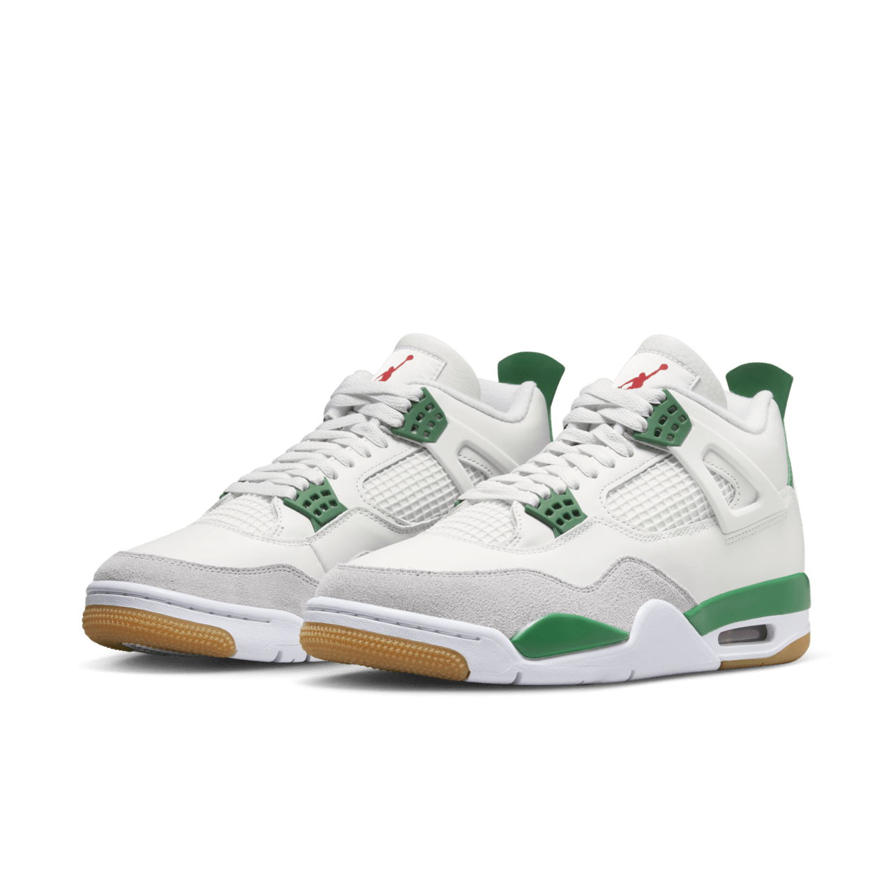 Fecha de lanzamiento del Nike SB x Air Jordan 4 "Pine Green" (DR5415-103)