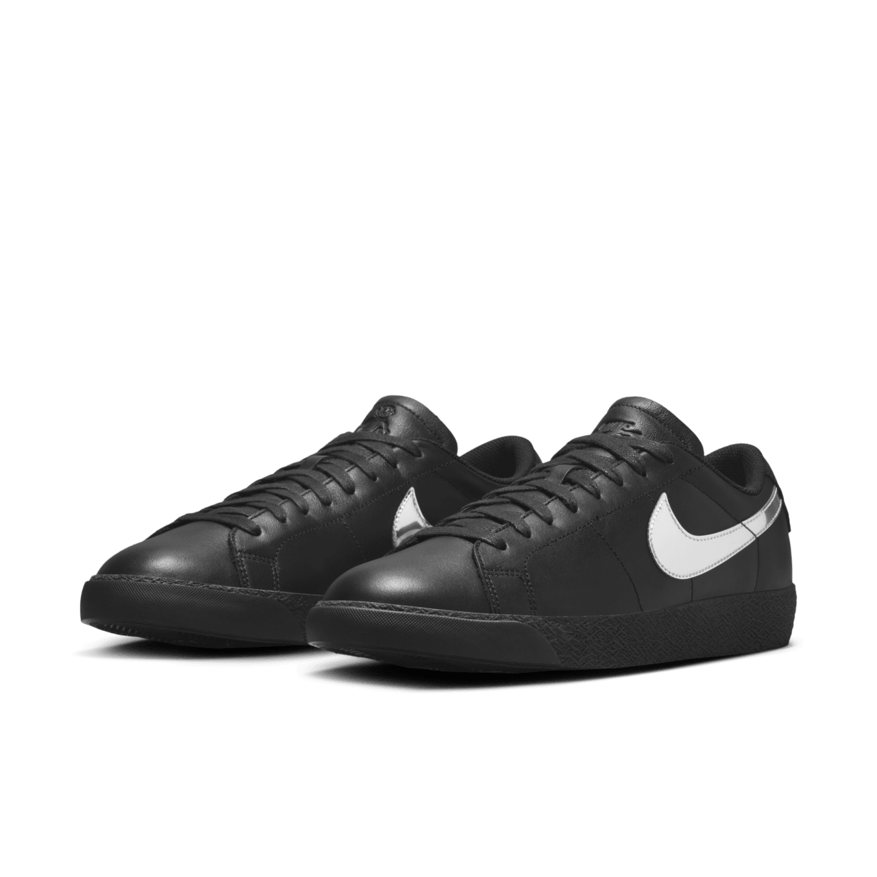 Nike SB Zoom Blazer 低筒鞋x Dancer Skateboards 'Black and