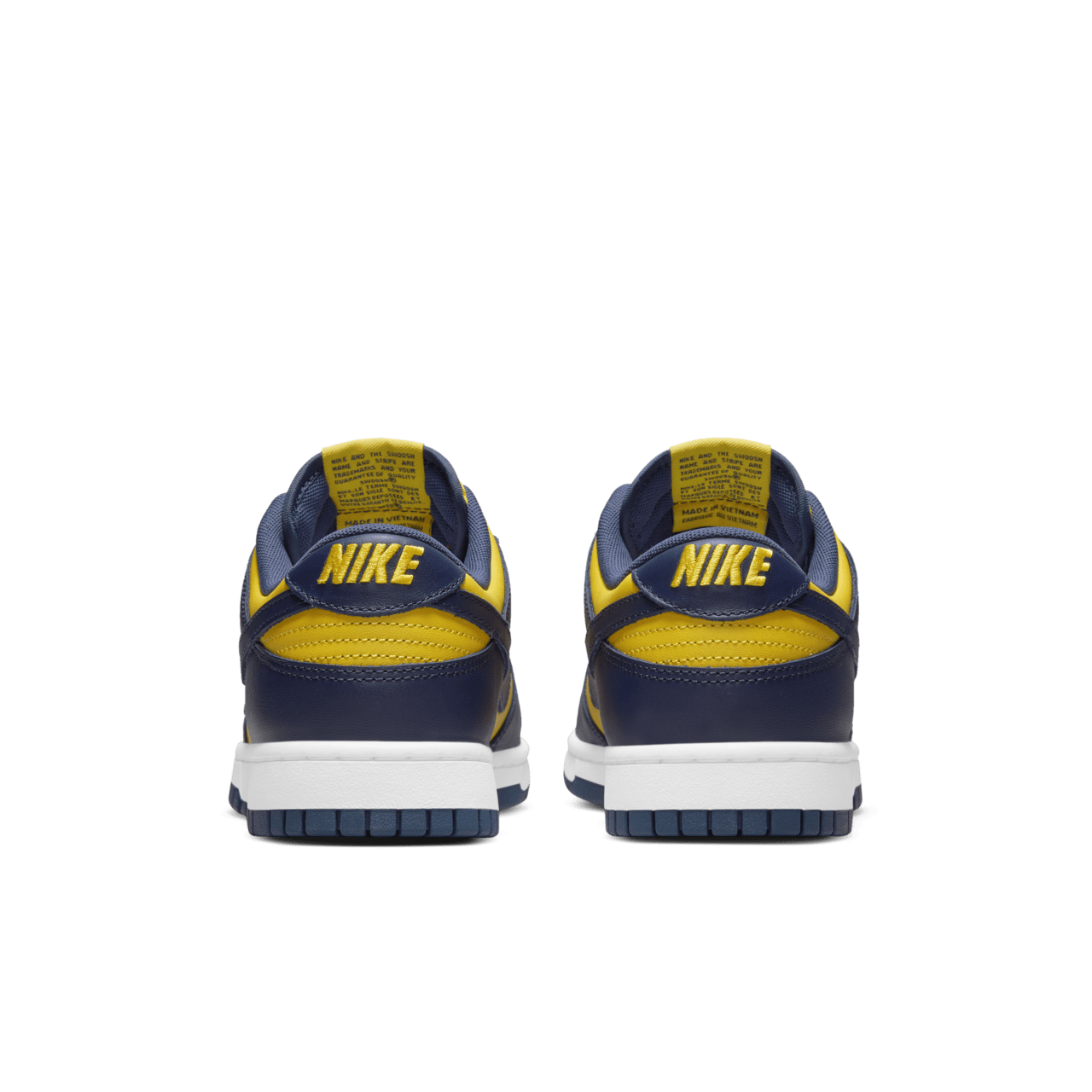 วันเปิดตัว Dunk Low “Varsity Maize”