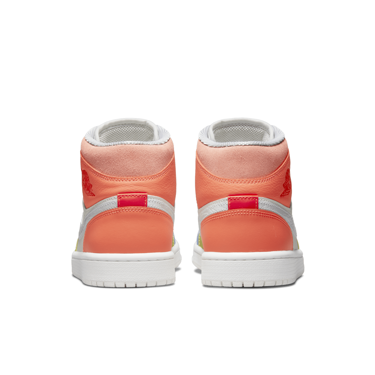 【NIKE公式】レディース エア ジョーダン 1 MID 'To My First Coach' (DJ6908-100 / WMNS AJ 1 MID)