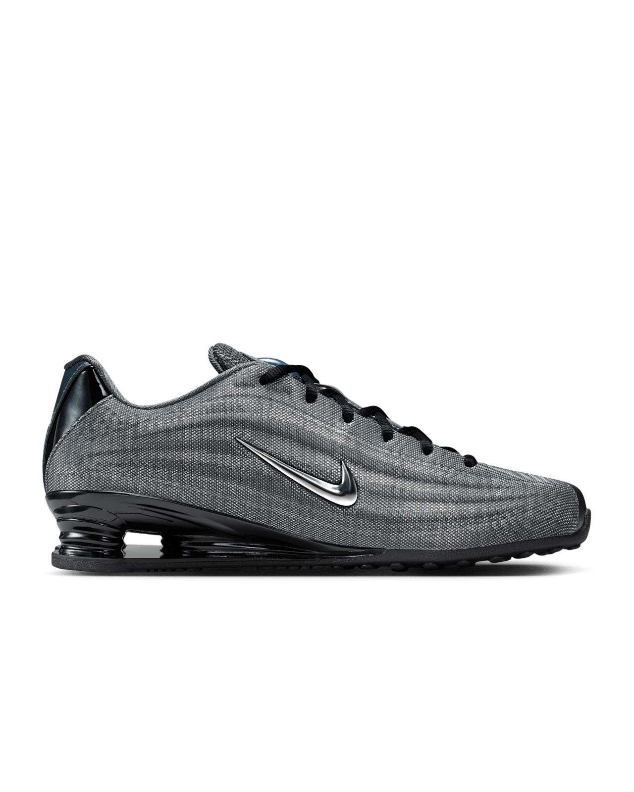 【NIKE公式】レディース ショックス Z x NAKED Copenhagen 'Metallic Hematite and Wolf Grey' (IO9319-001) 発売日