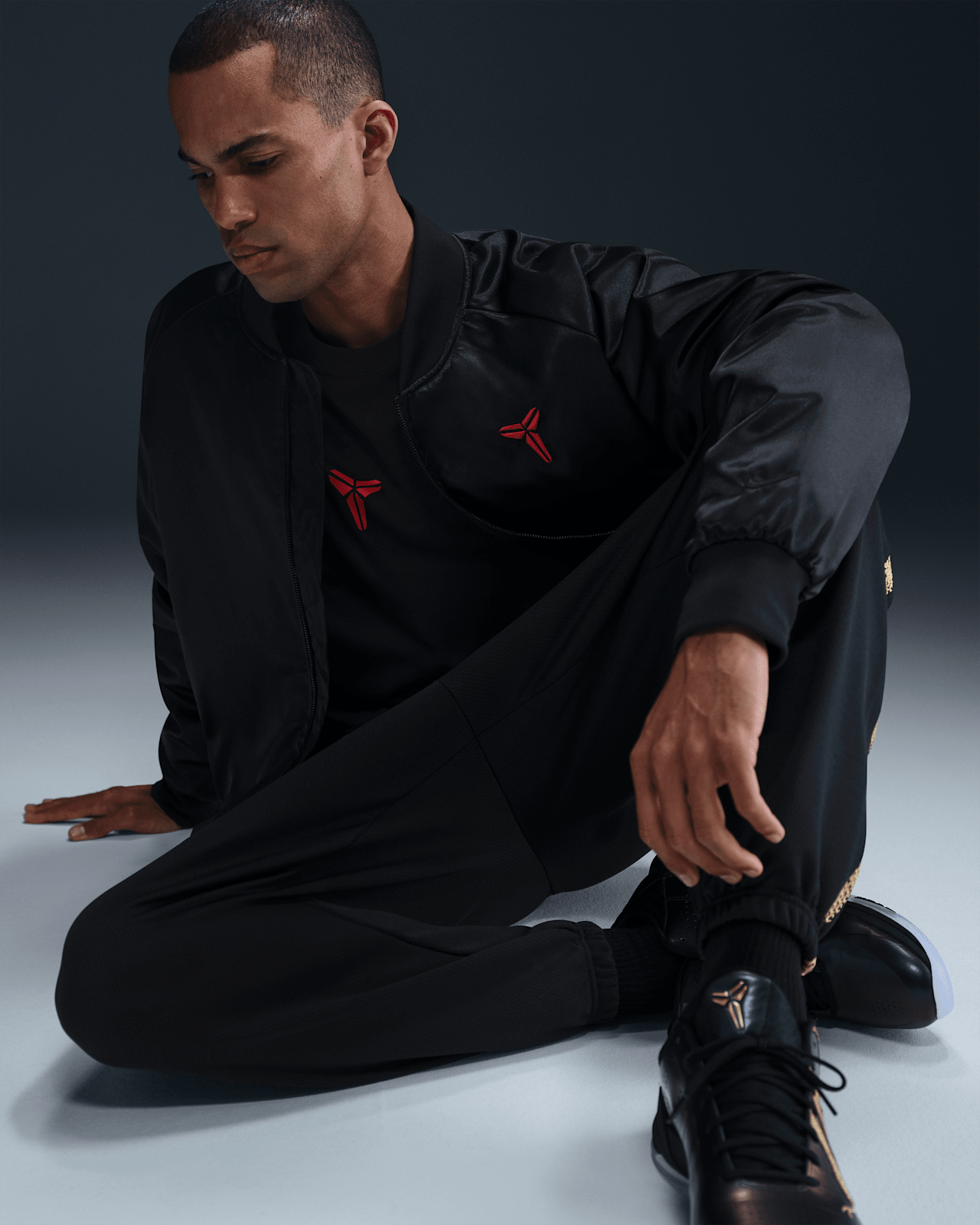 【NIKE公式】Kobe "Year of Mamba" Apparel Collection