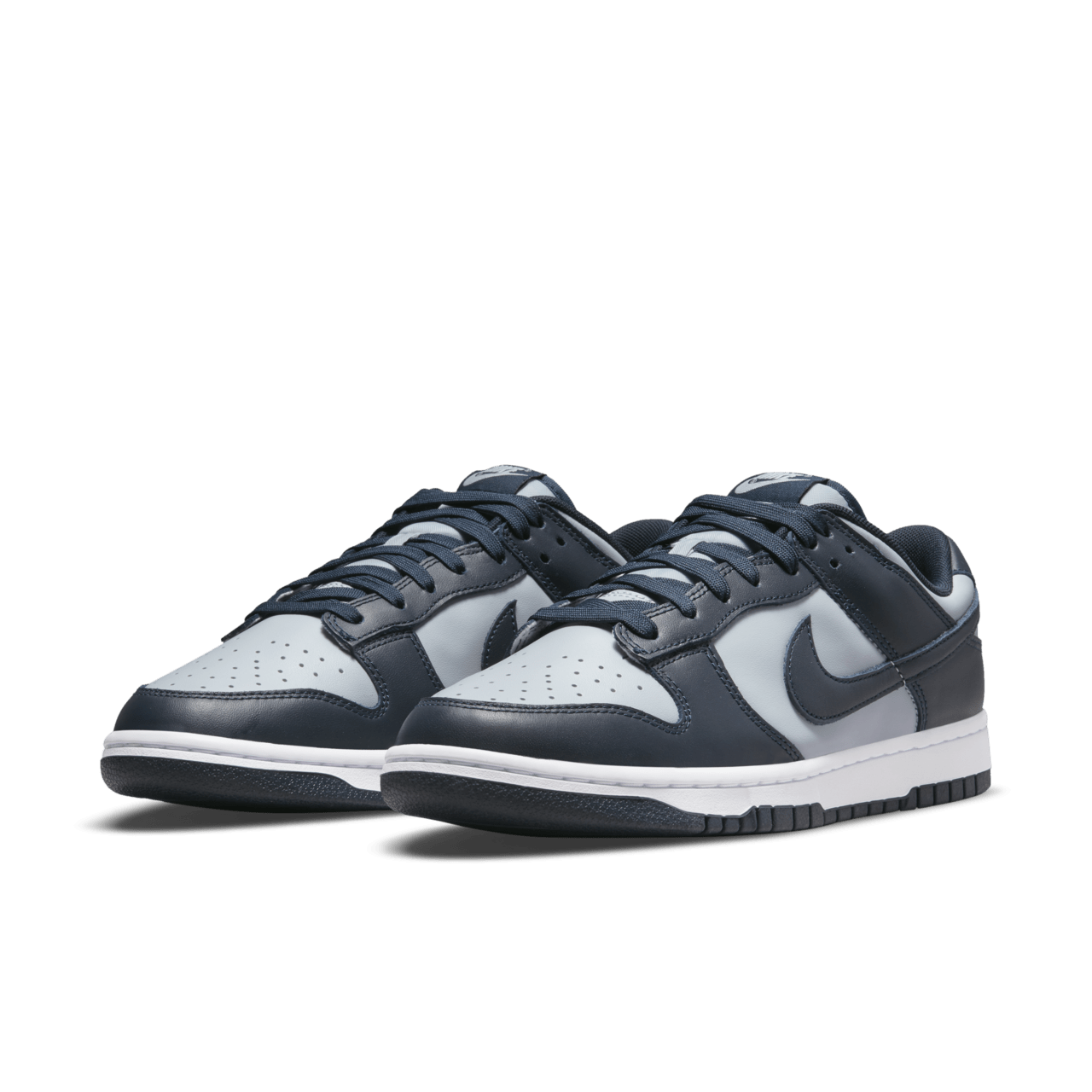 วันเปิดตัว Dunk Low “Championship Grey”