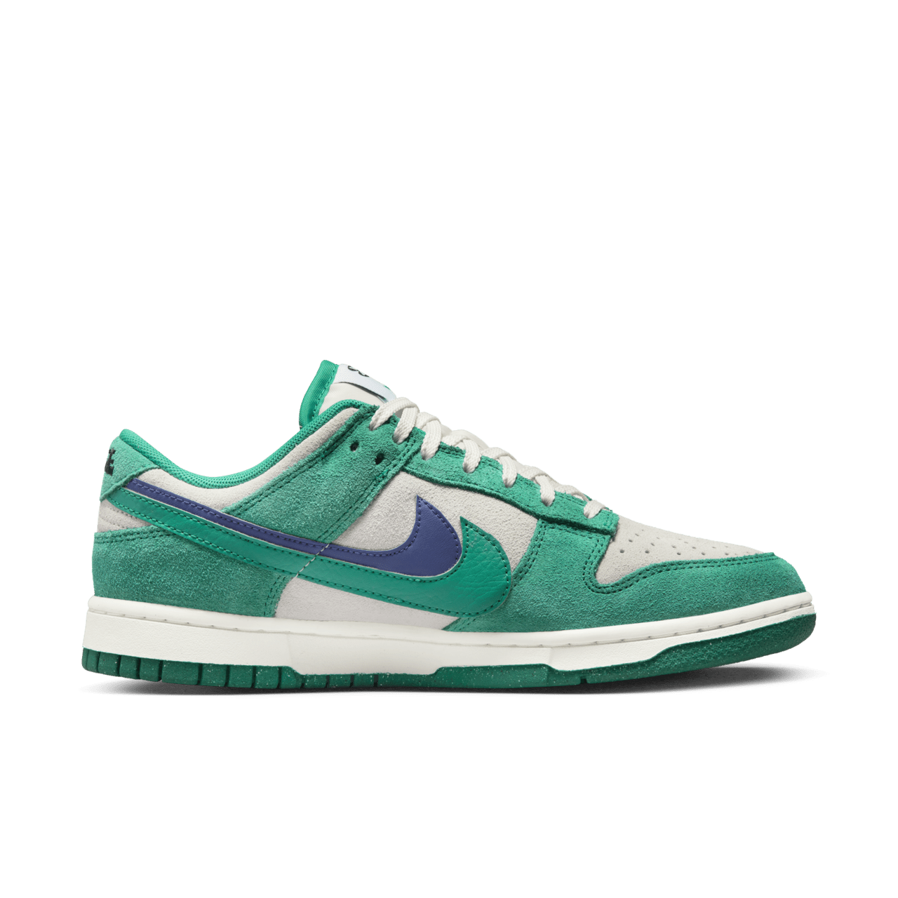 Women's Dunk Low 'Neptune Green and Sail' (DO9457-101) Release Date